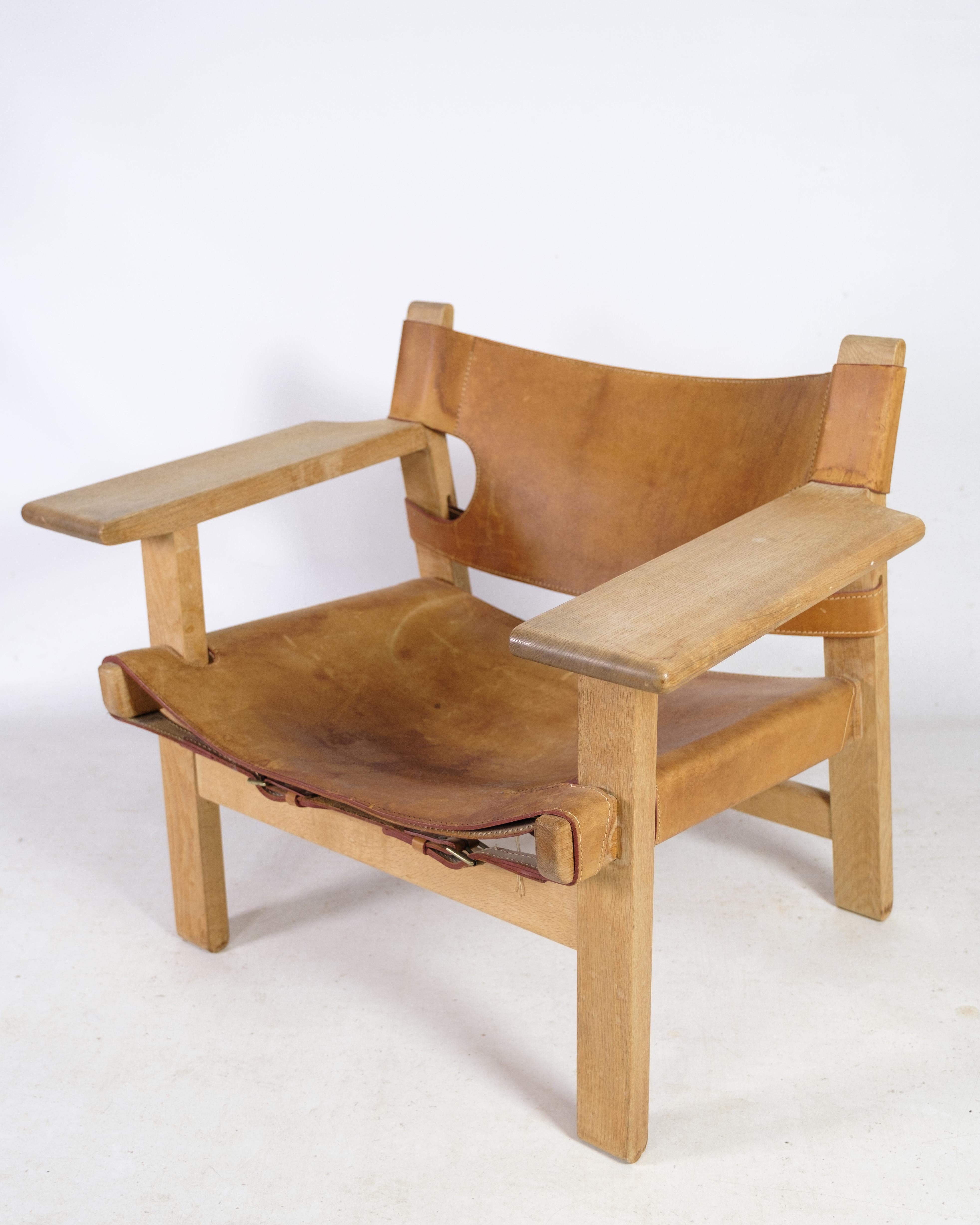 Spanish Chair Model BM2226 With Patinated Leather Designed by Børge Mogensen For Sale 2