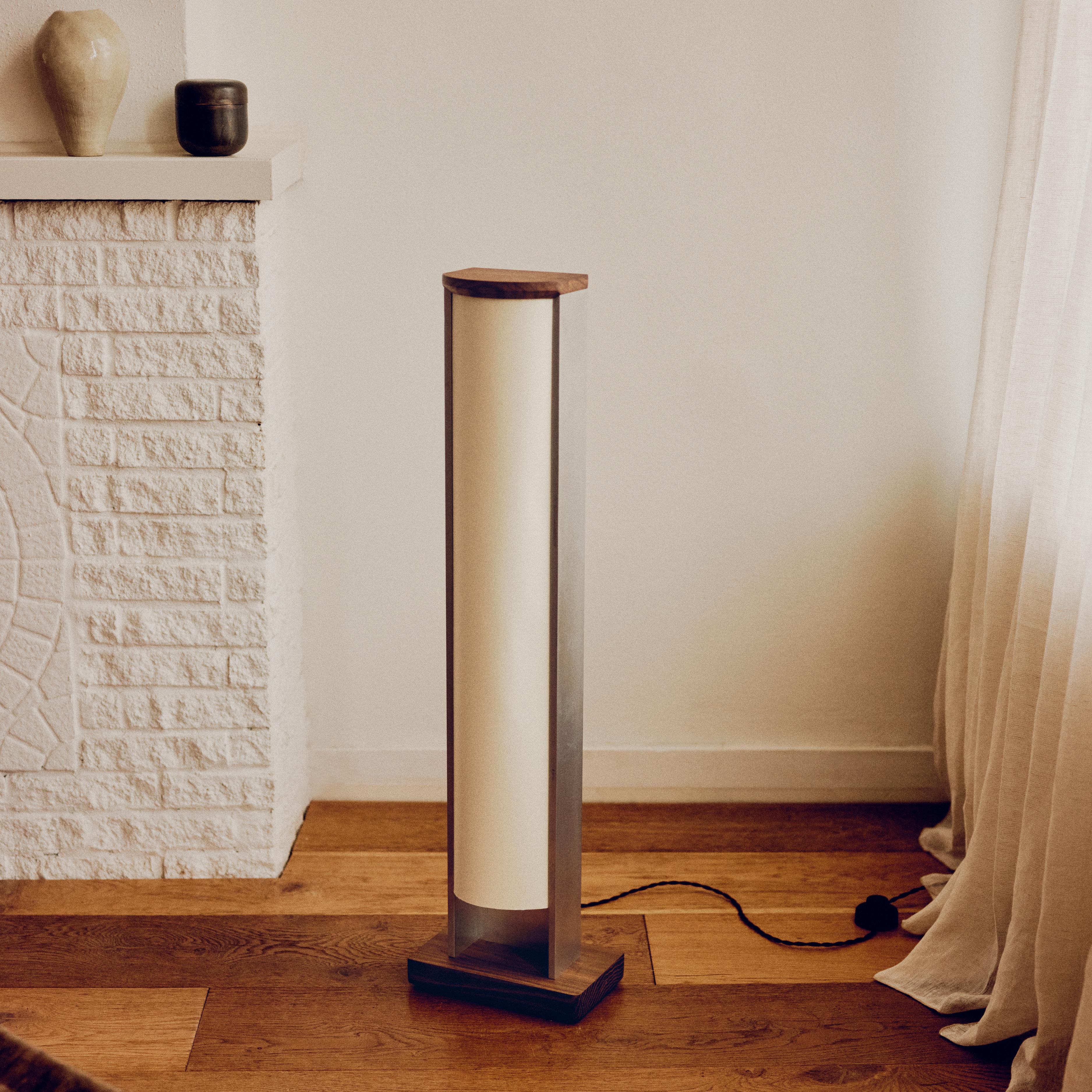 The Standard Lamp - Stehleuchte (Australisch) im Angebot