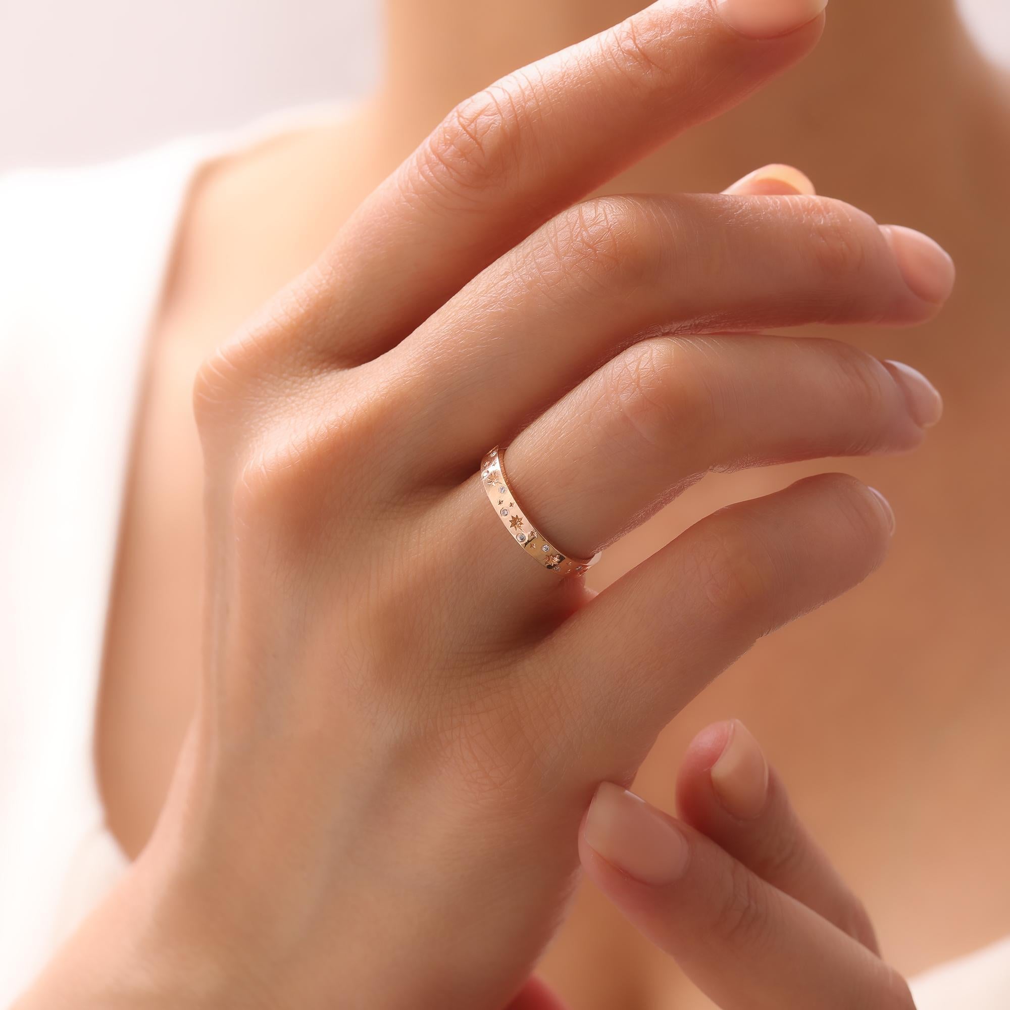 En venta: La alianza de diamantes Stardust  5