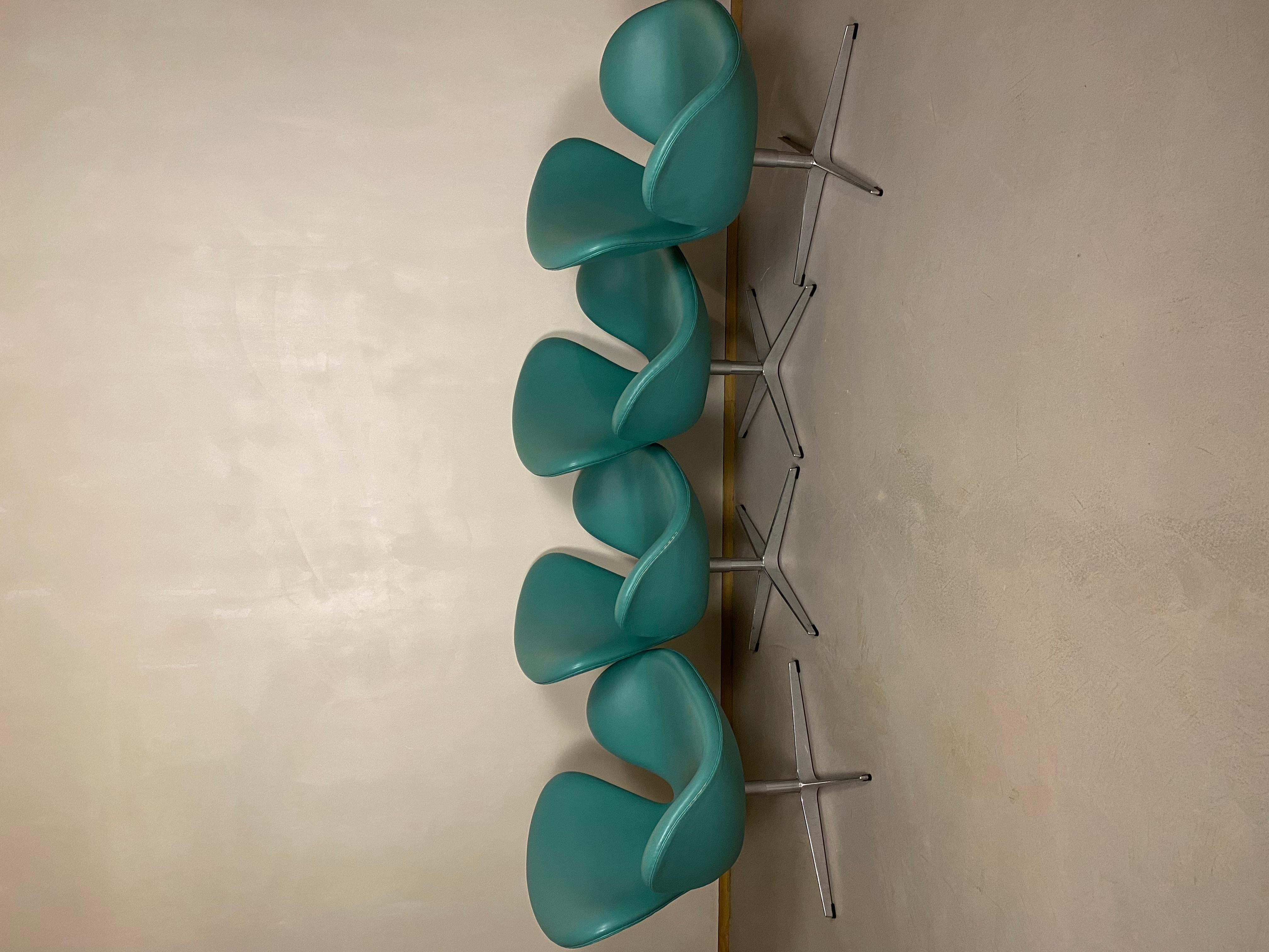 The Swan Chair by Arne Jacobsen for Fritz Hansen 2