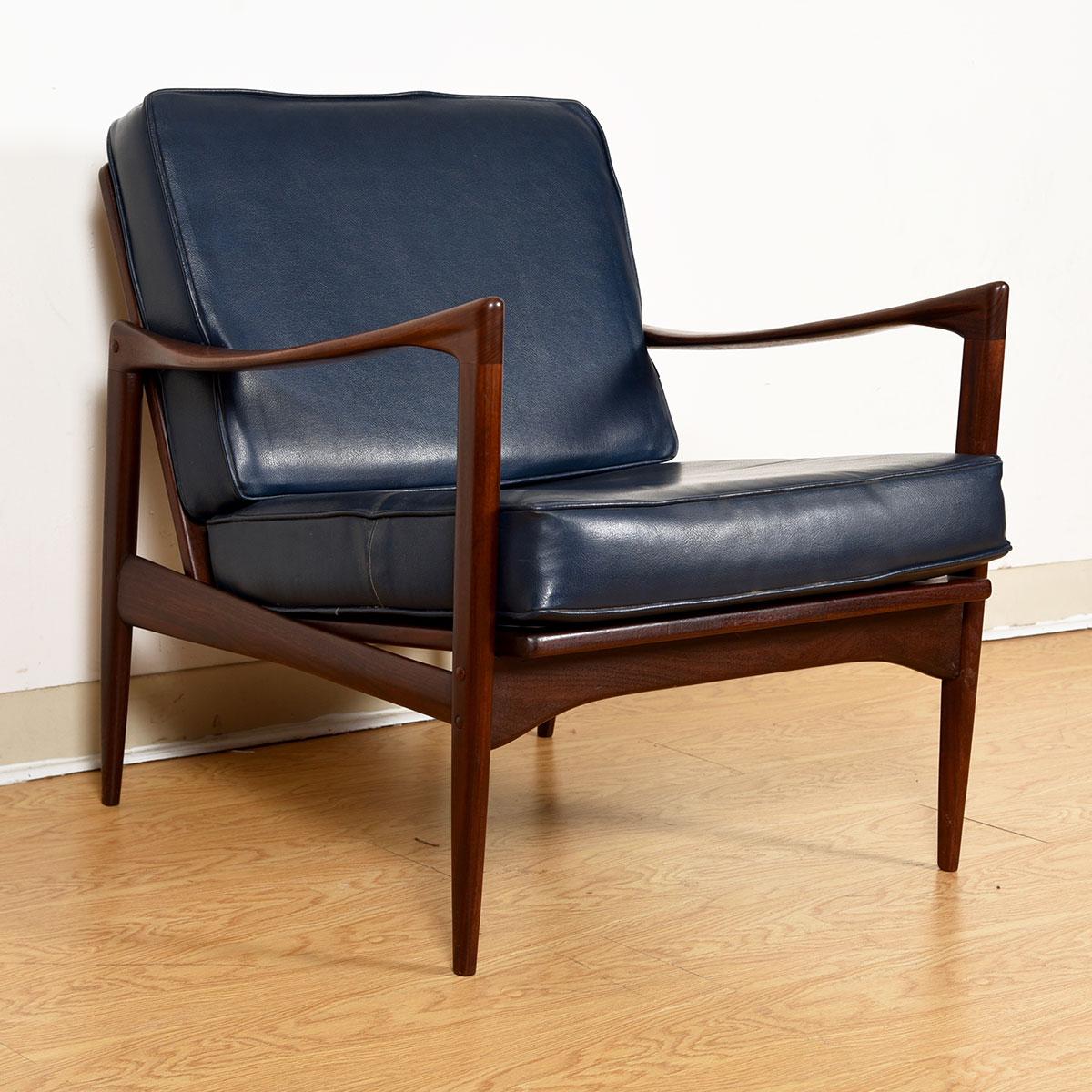Swedish ‘Candidate’ Chair by Danish Legend by Ib Kofod Larsen For Sale 1
