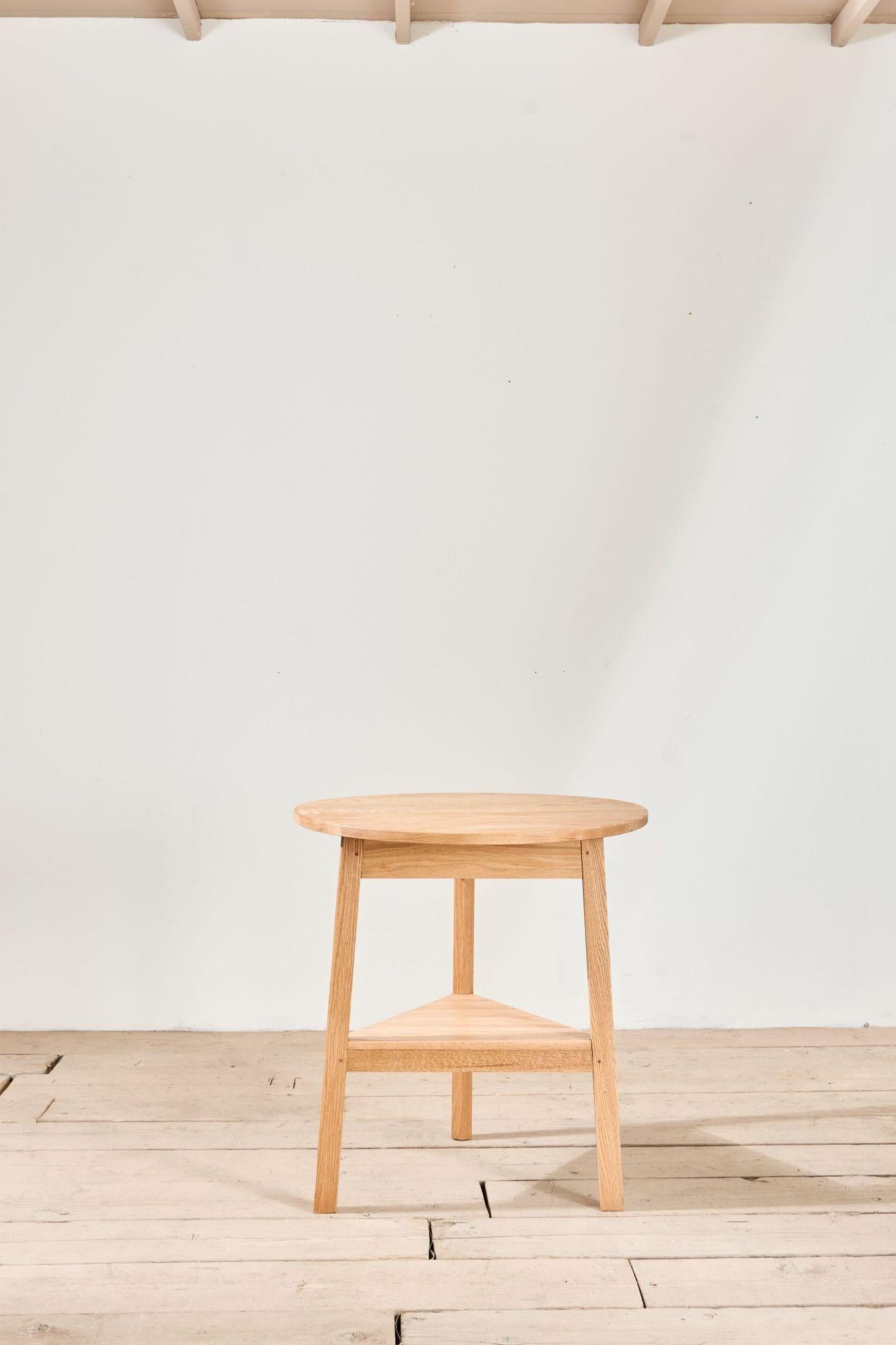La table « Tavern » de TallBoy Interiors Excellent état - En vente à Malton, GB