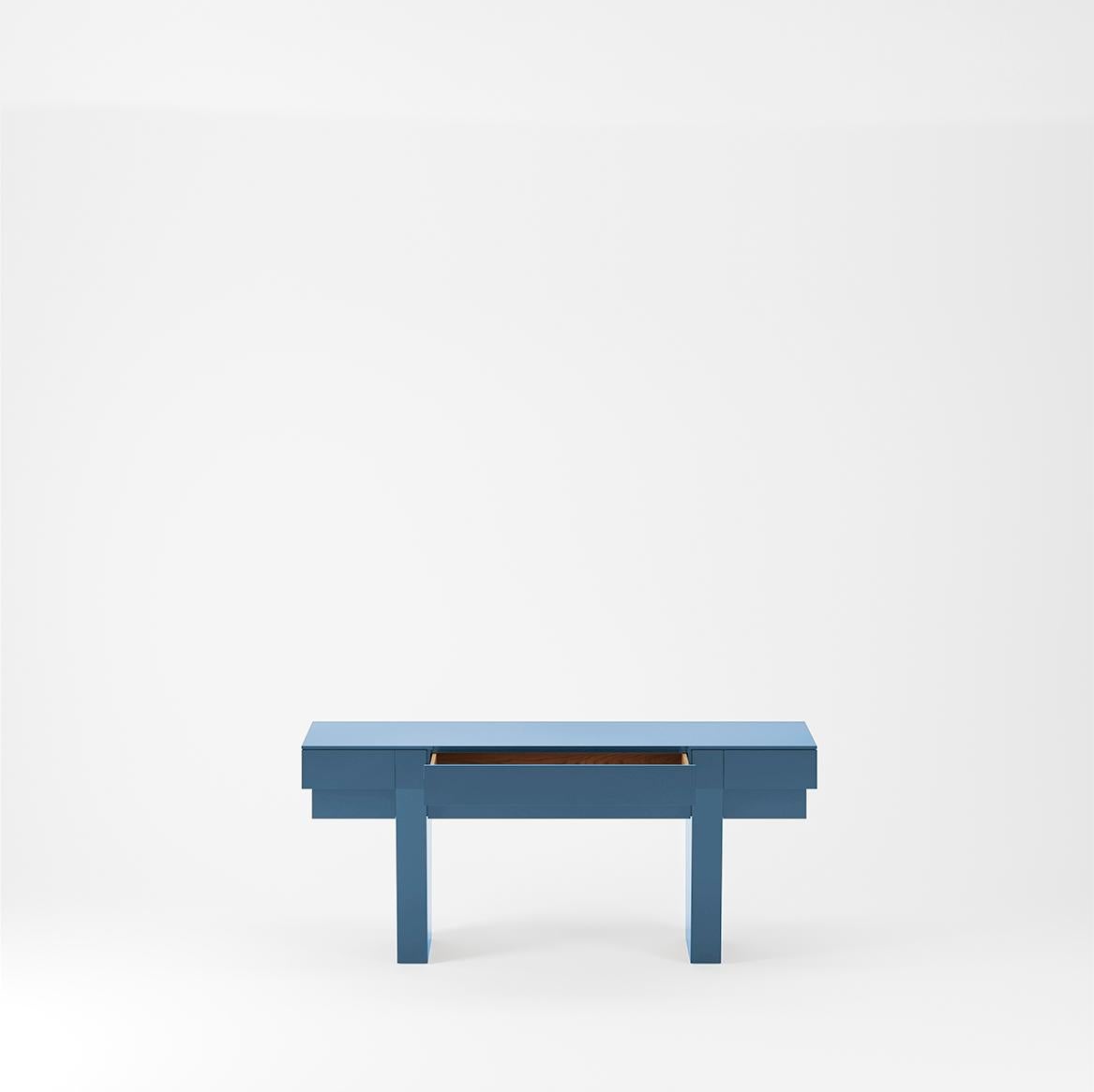 The Terrace Server Lacquer 180cm/71