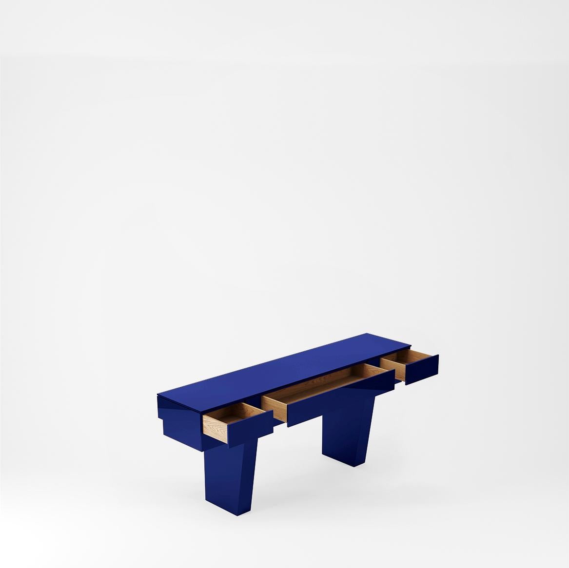 Contemporary The Terrace Server Lacquer 180cm/71