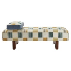 Le banc toucan de Sister par Studio Ashby