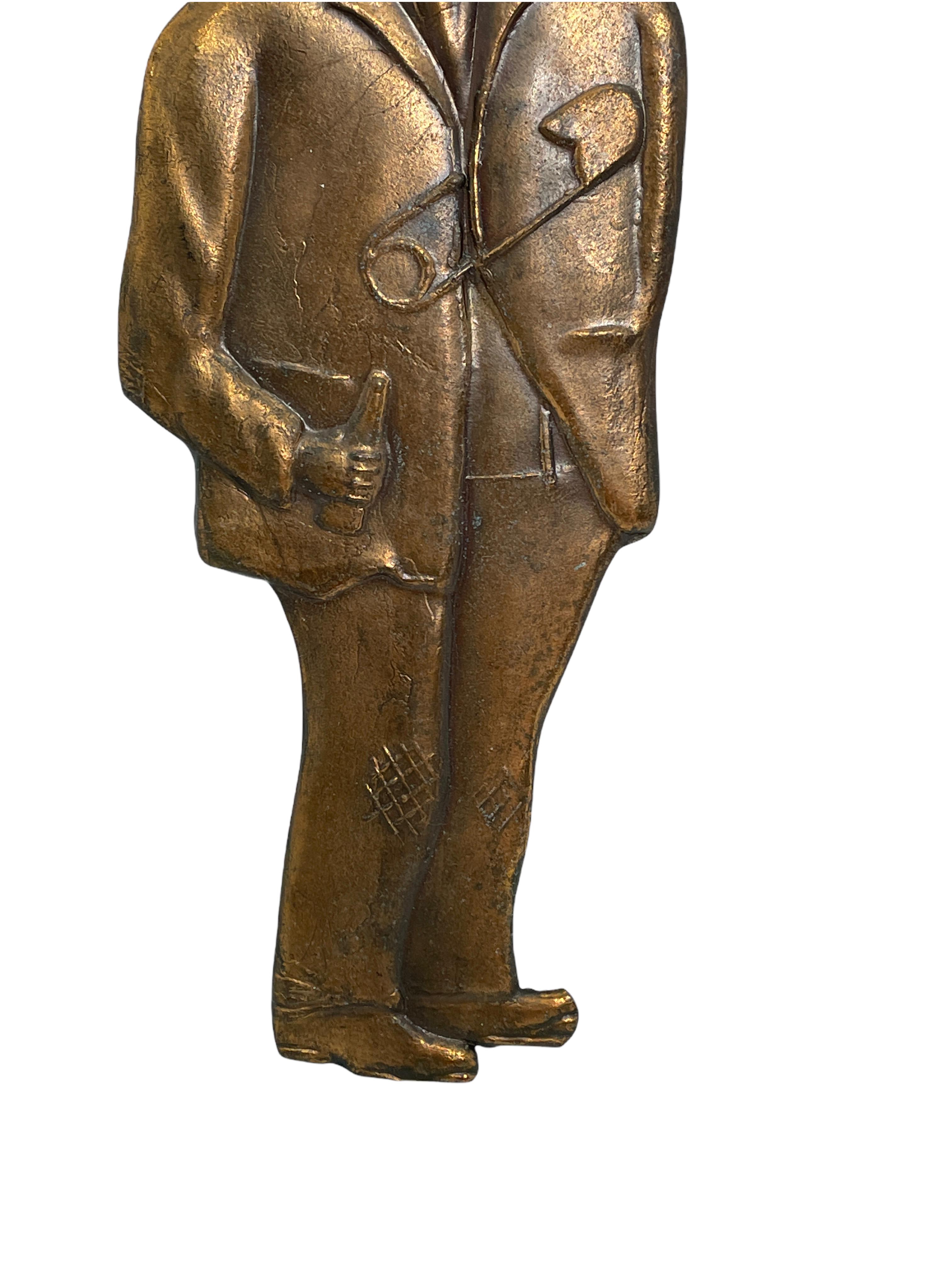 „The Tramp“ Vintage-Flaschenöffner aus Metall, Breweriana-Bargeschirr, Mid-Century Modern im Zustand „Gut“ im Angebot in Nuernberg, DE