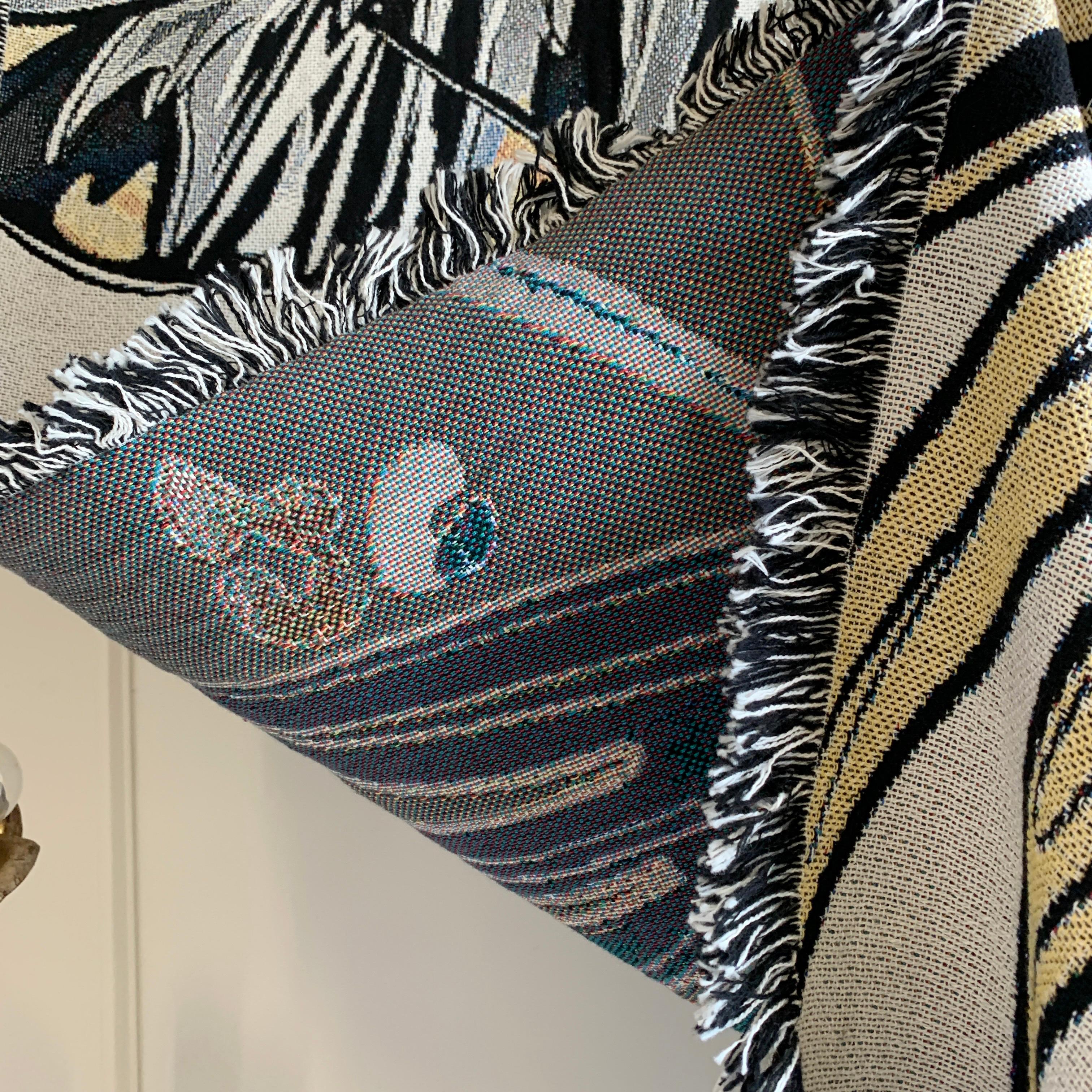 Contemporary The Tropics Collection 'Palm Leaf' Woven Throw Monochrome and Gold For Sale