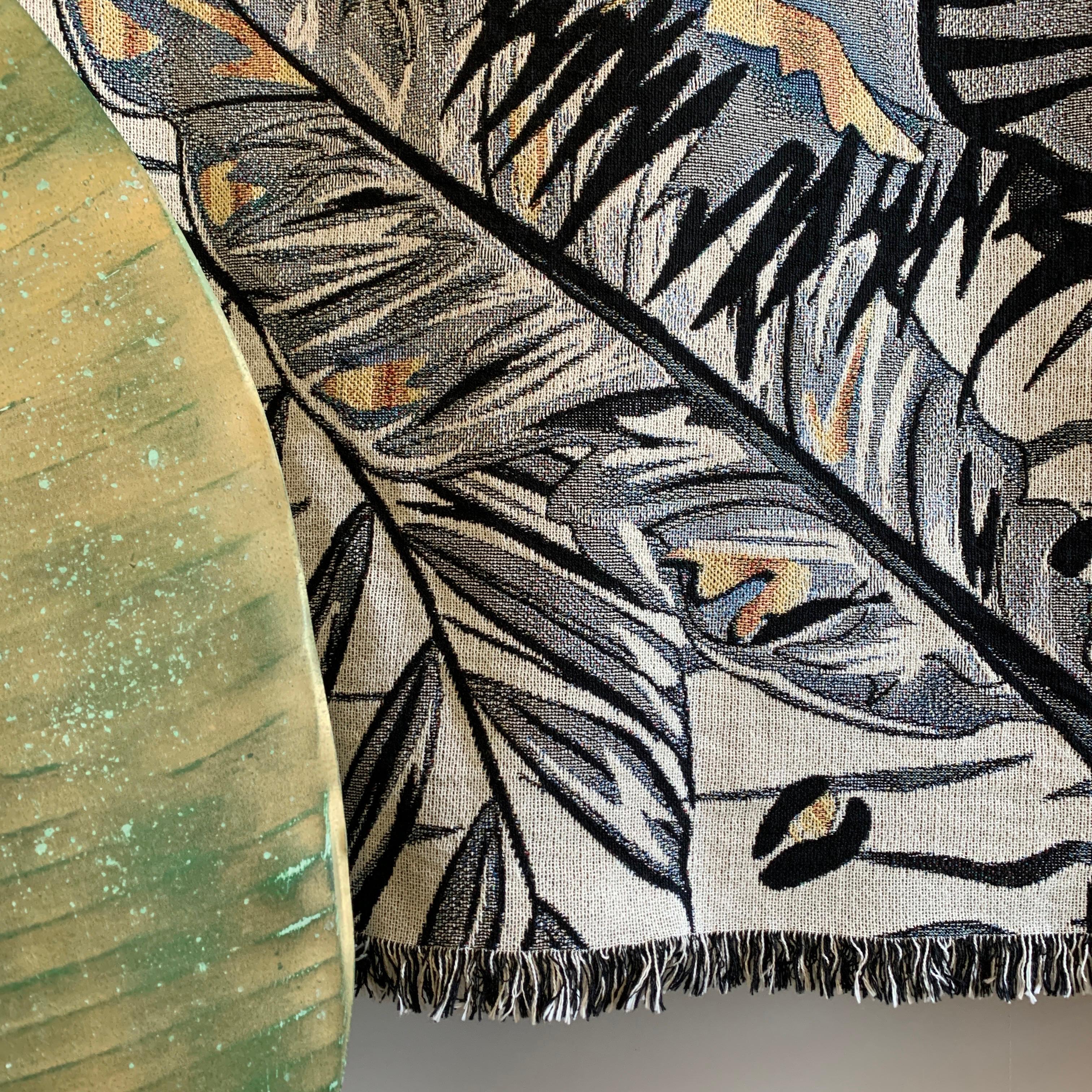 Moderne The Tropics Collection 'Tiger' Plaid tissé monochrome et or en vente