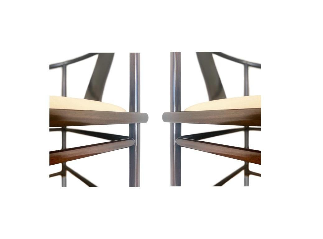 Les chaises Su conçues par Stanley Jay Friedman pour Brueton en vente 4