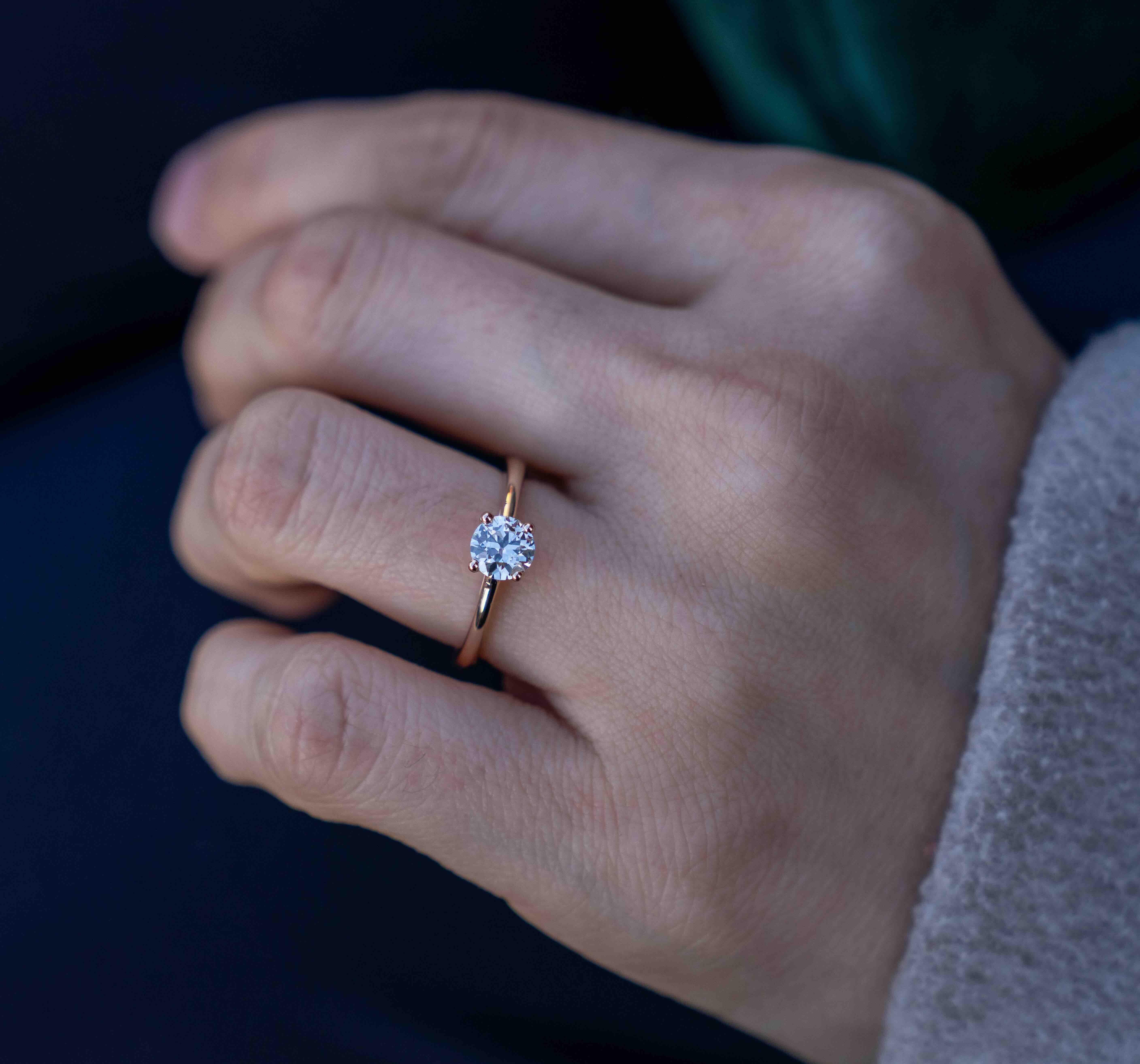 For Sale:  The Tulip 1.00ct Diamond Engagement Ring 2