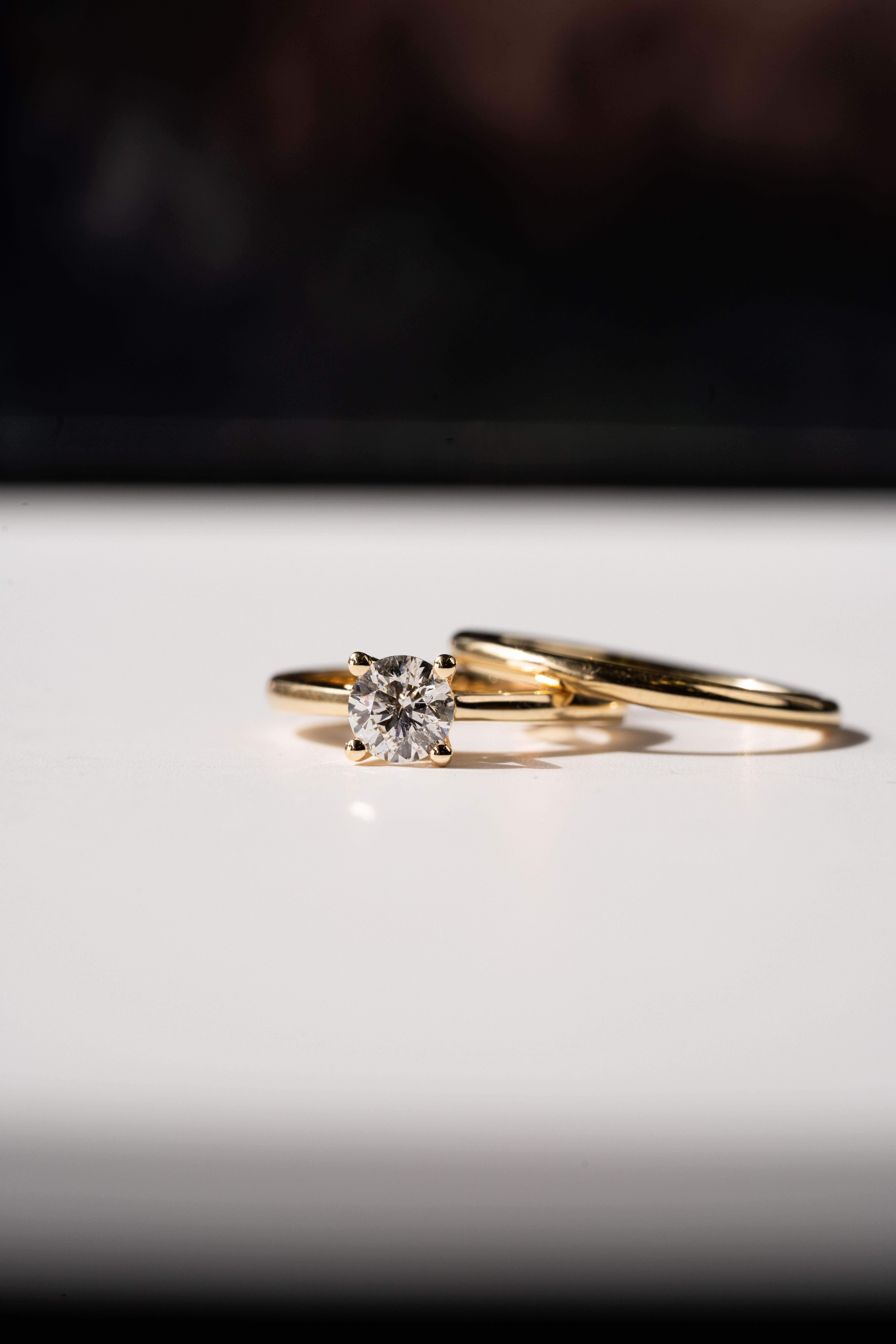 For Sale:  The Tulip 1.00ct Diamond Engagement Ring 7