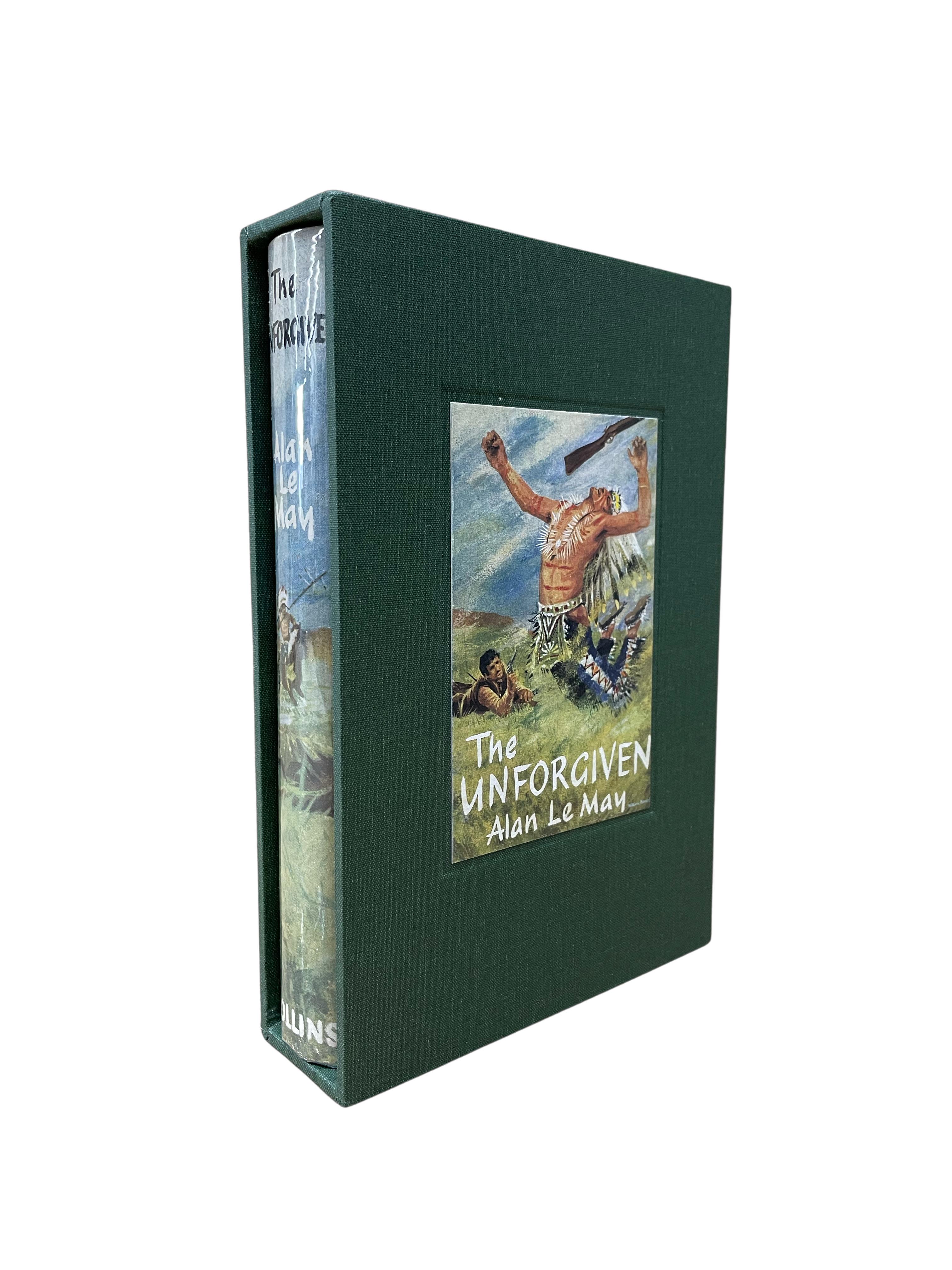 Le May, Alan. The Unforgiven. Londres : Collins, 1958. Première édition britannique. Octavo. Dans sa reliure bleue foncée d'origine et sa jaquette illustrée. Nouvel étui en toile d'archives. 

Nous présentons une première édition britannique de