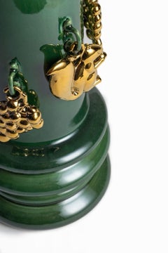 Il vaso in ceramica Greene & Greene, di Hua Wang