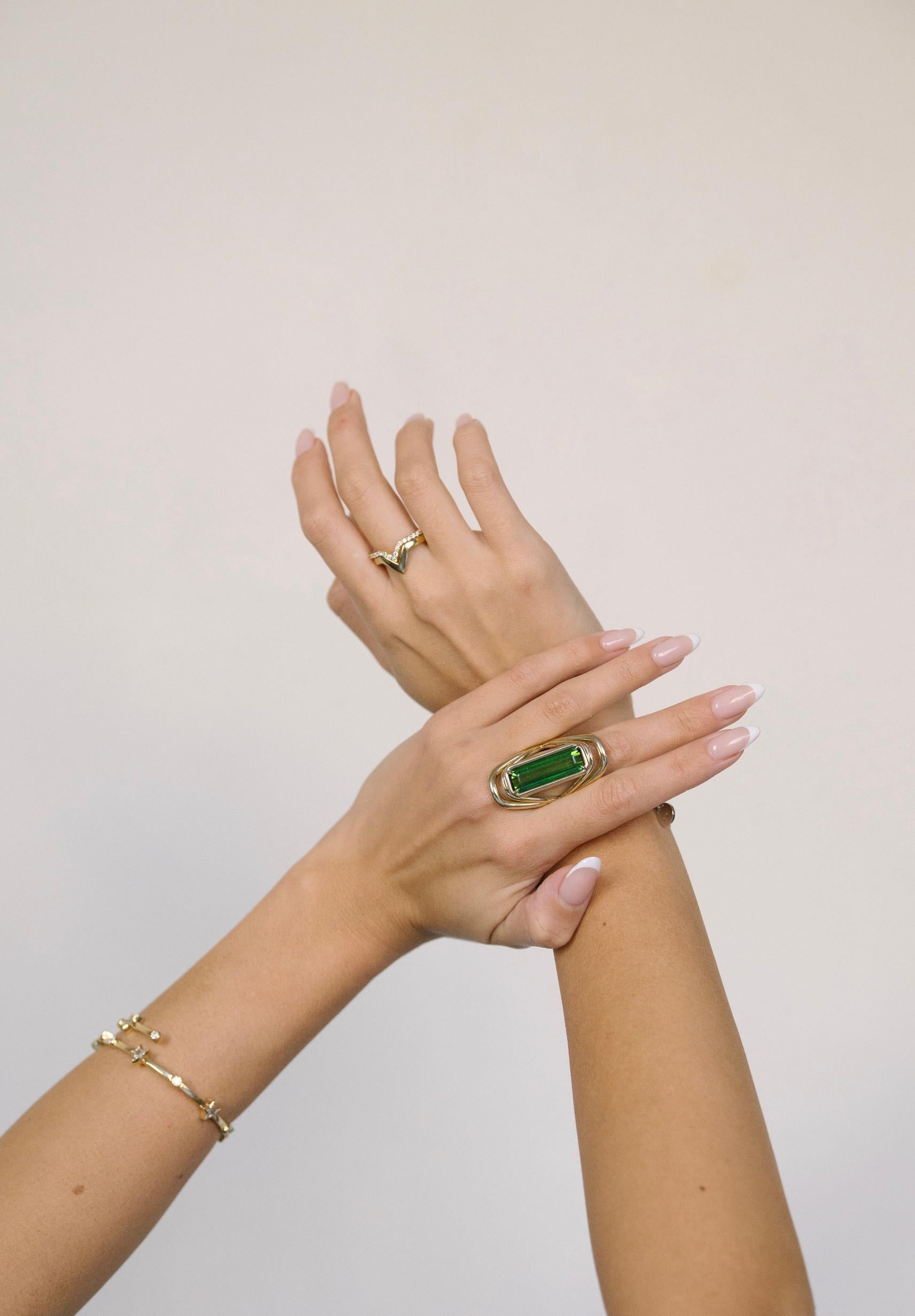 For Sale:  The Valentine Ring GIA 11ct Deep Green Tourmaline set with 18k Yellow Gold 16