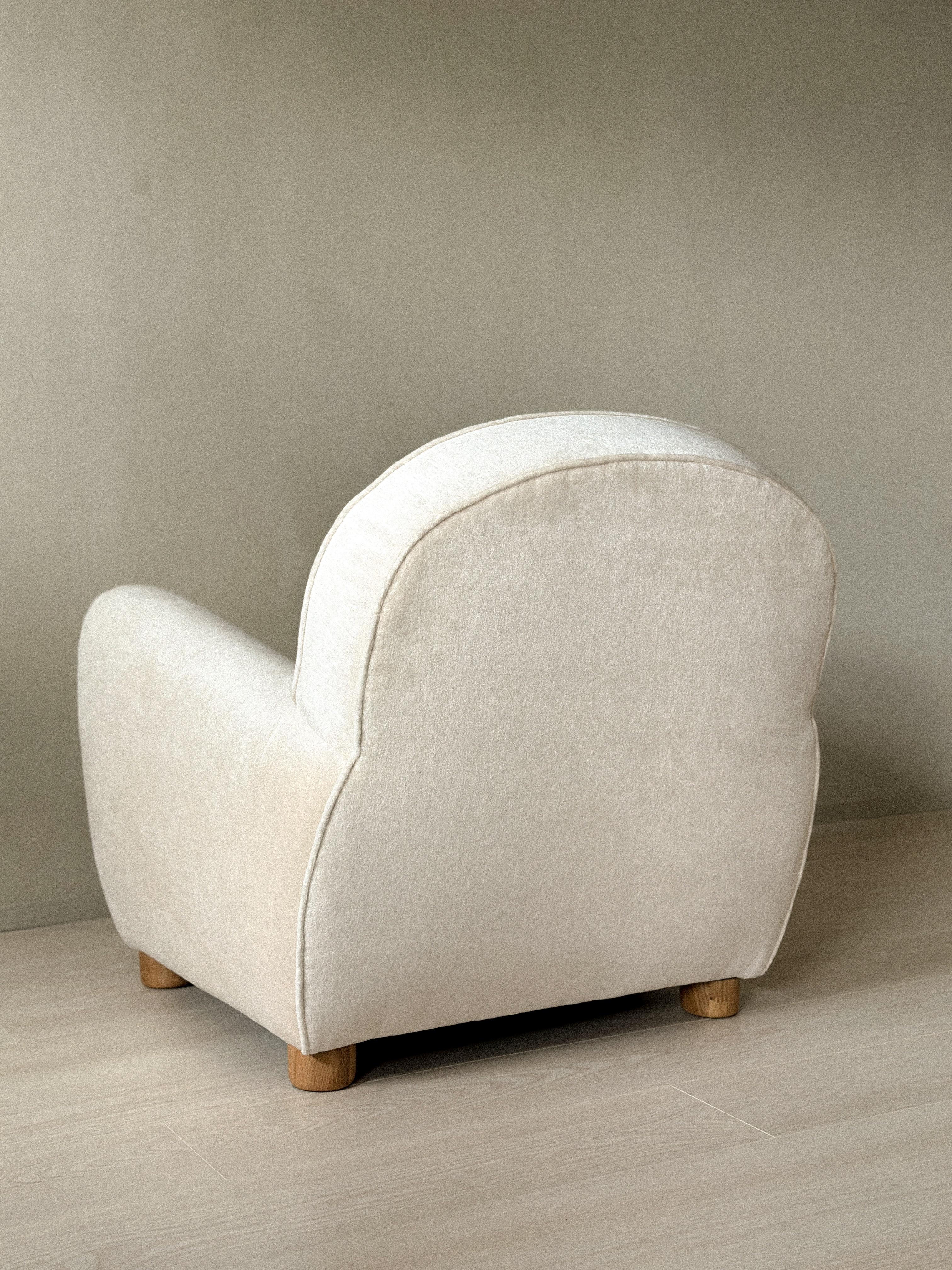 La sedia Valette, design contemporaneo, realizzata a mano in Norvegia in vendita 2