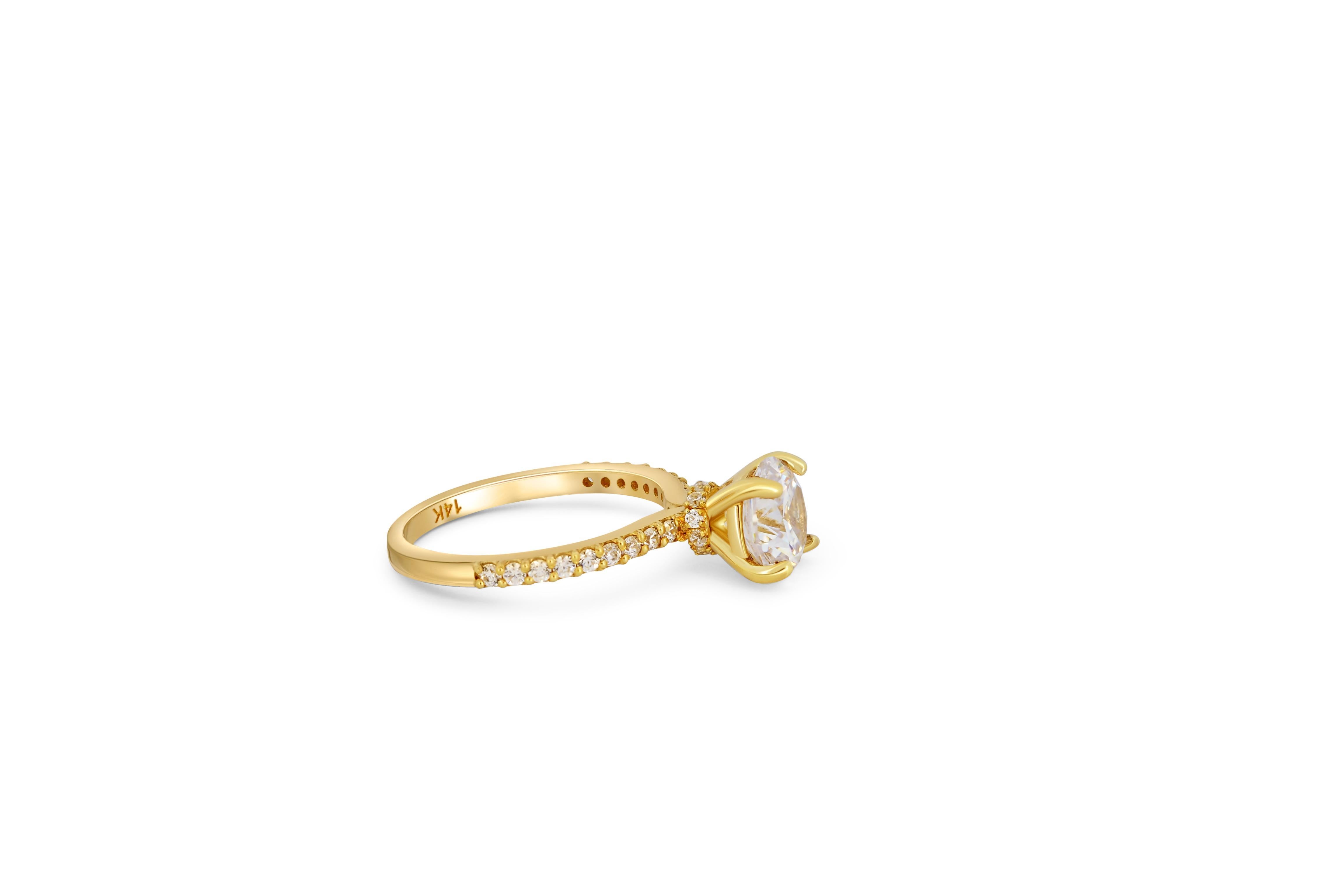For Sale:  The Veiled Halo Round Brilliant Moissanite Engagement 14k Gold Ring 4