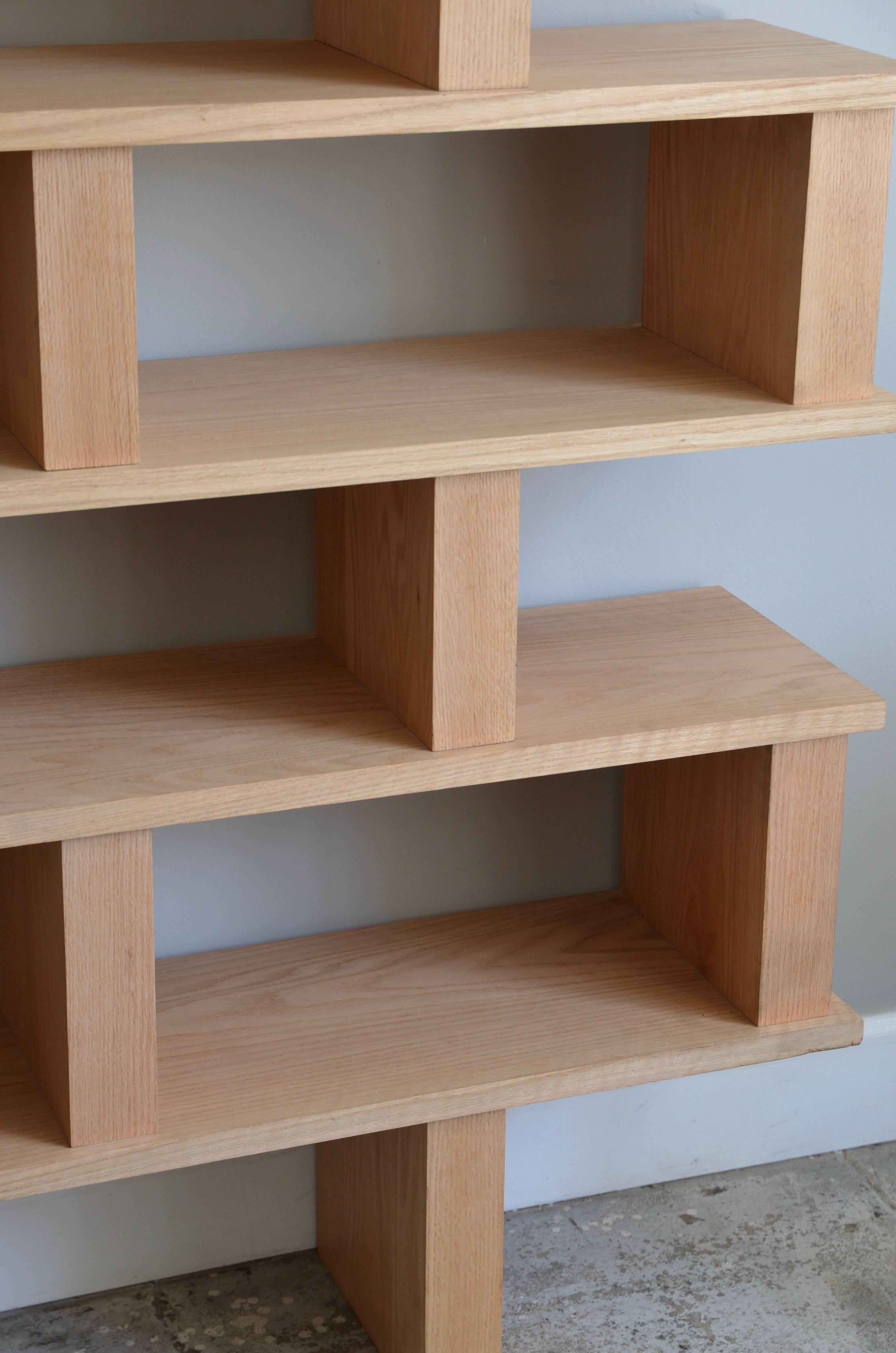 French 'Verticale' Polished Oak Shelving Unit by Design Frères