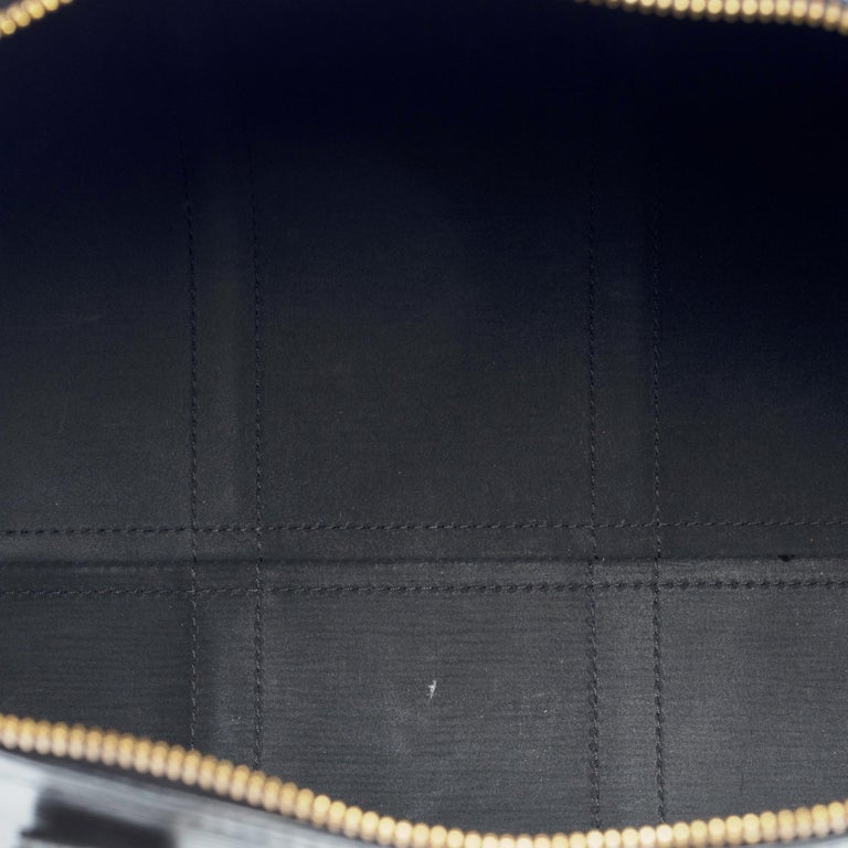 The Very Chic Louis Vuitton Keepall Travel Bag 45cm in black epi leather  ref.474194 - Joli Closet
