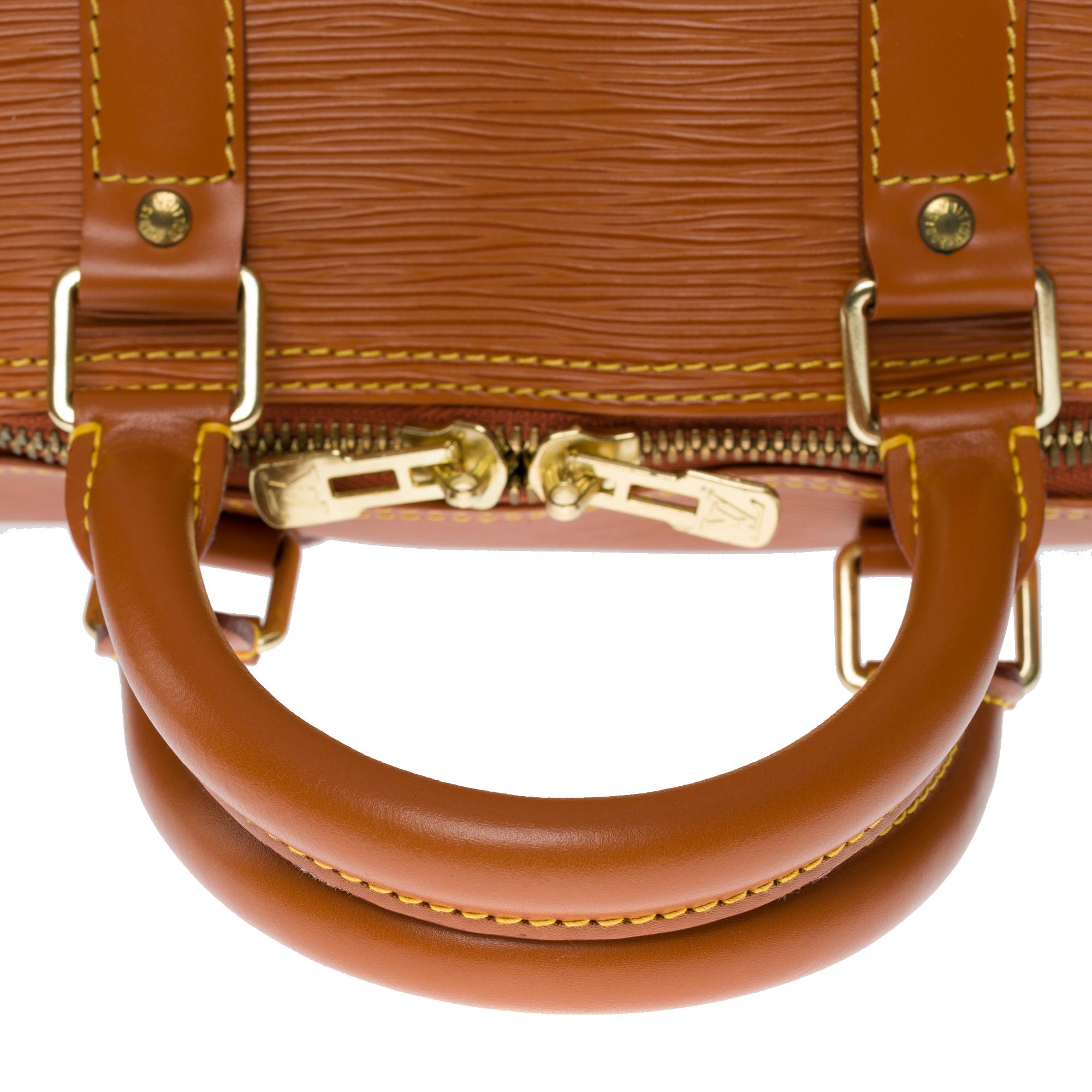 The very Chic Louis Vuitton Keepall 45 Travel bag in Cognac epi leather, GHW 4