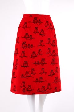 THE VESTED GENTRESS c.1970’s Red Black Owl Signature “VG” Print A-Line Skirt