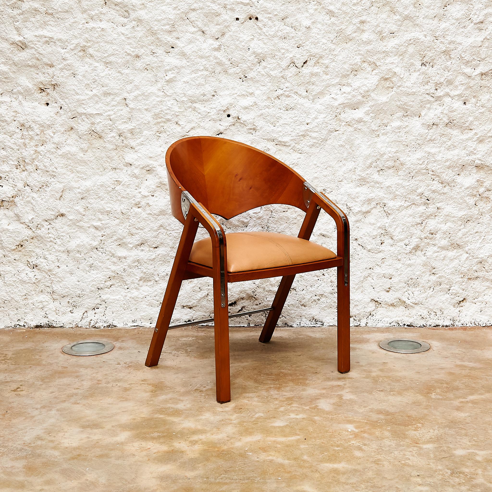The Vintage 'Spinnaker' Chairs by Jamie Tresserra - Wood, Metal and Leather For Sale 3