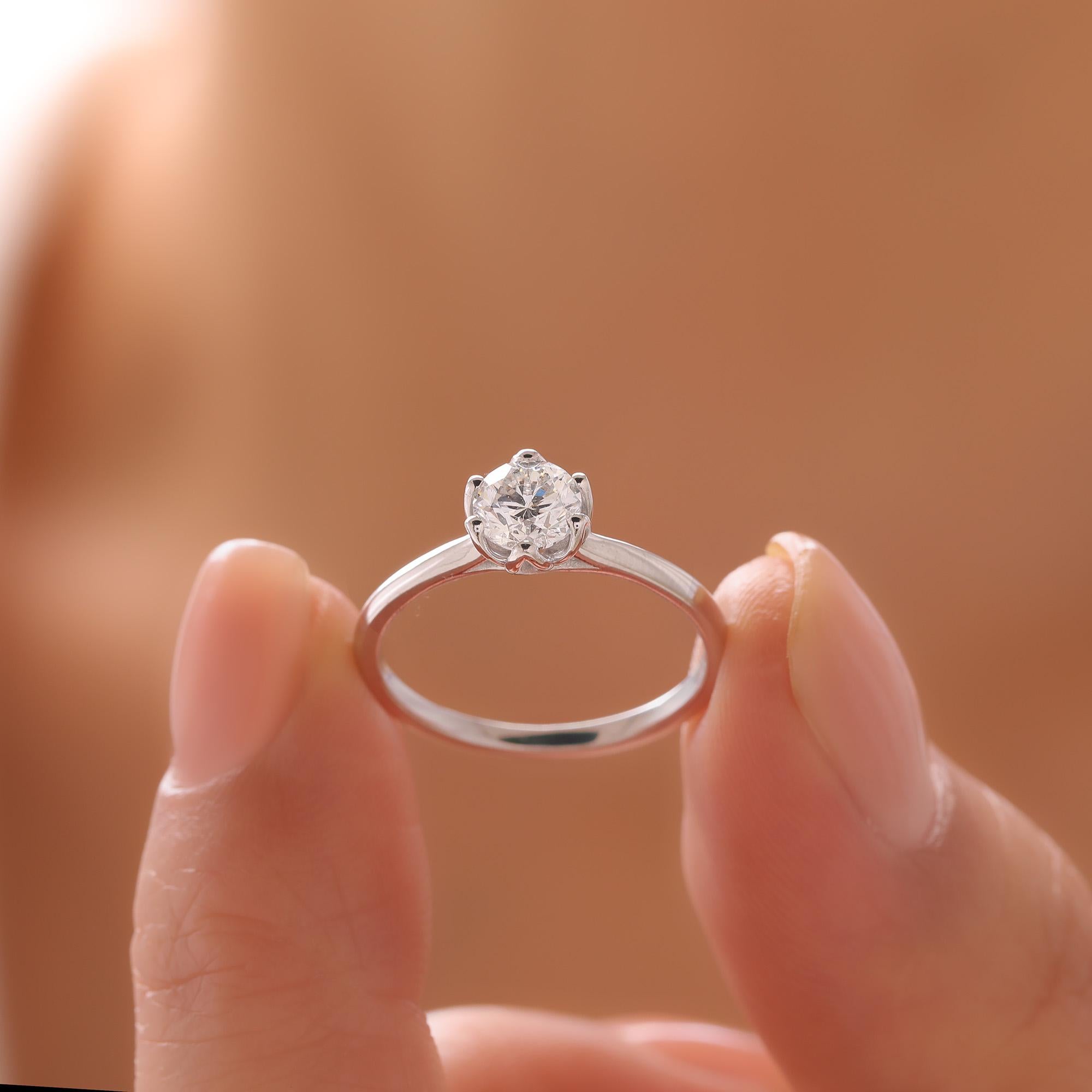 in vendita:  L'anello di fidanzamento Violette con diamante da 0.70 carati 3