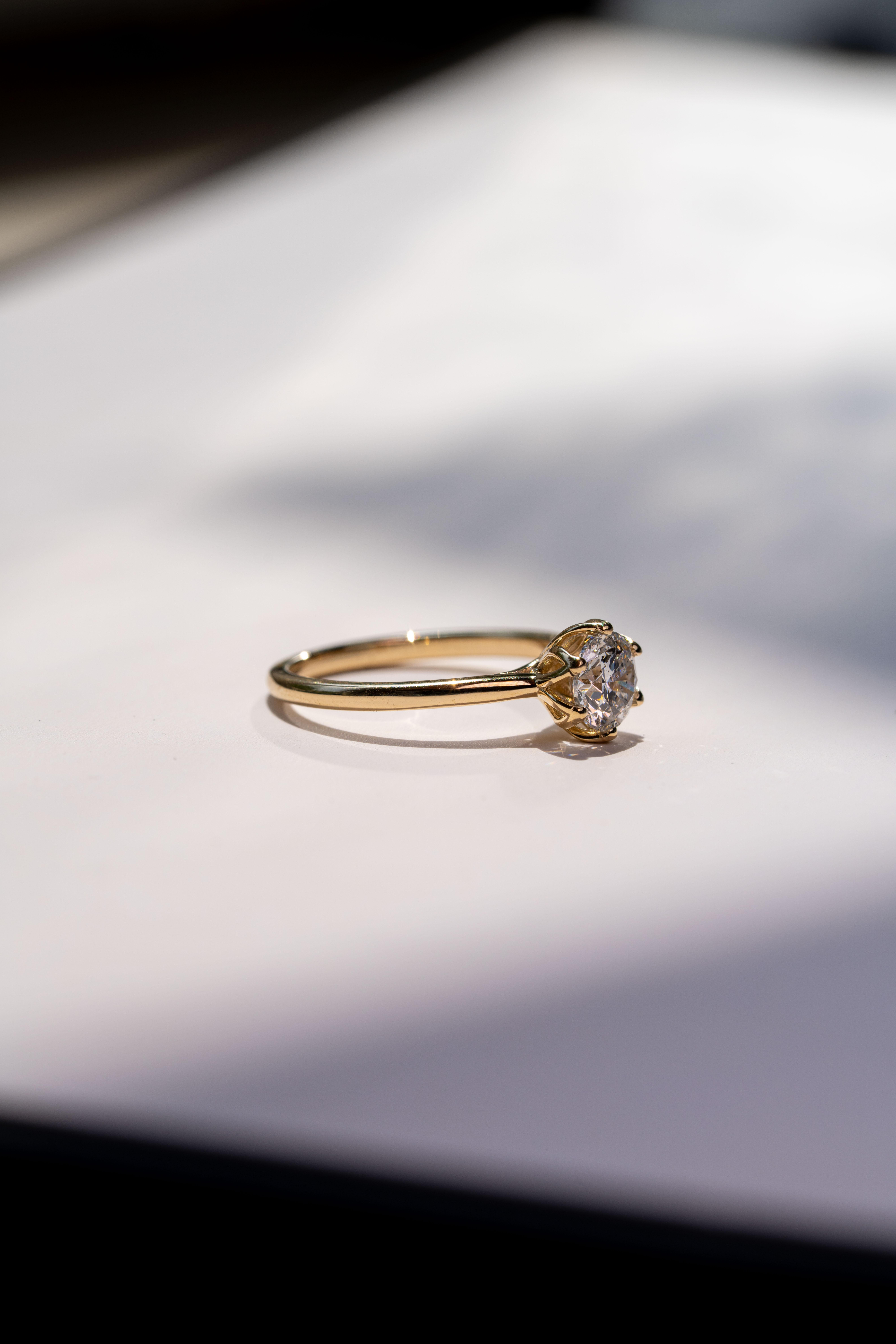 Im Angebot: Der Verlobungsring Violette 0,70ct () 8
