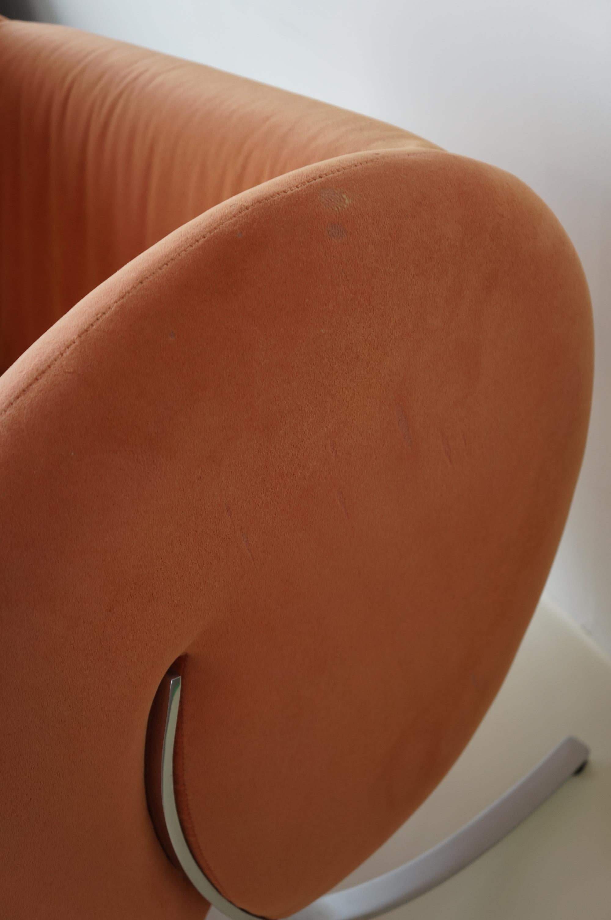 The virgola chair by Yaacov Kaufman for Arflex In Fair Condition In Toronto, ON