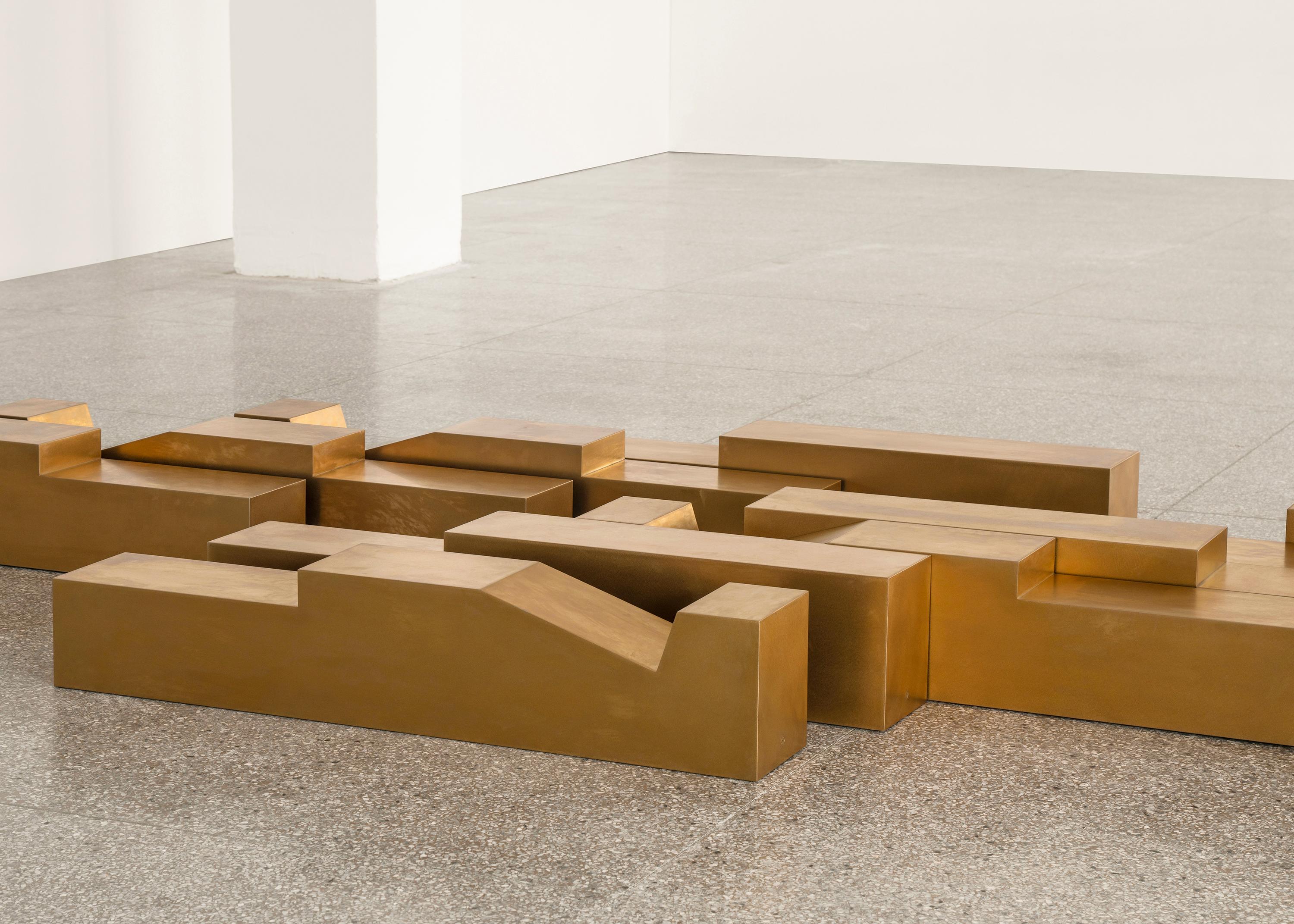XXIe siècle et contemporain The Wall n°06-2, table de canapé/table basse de la série Borderland de Singchan Design en vente