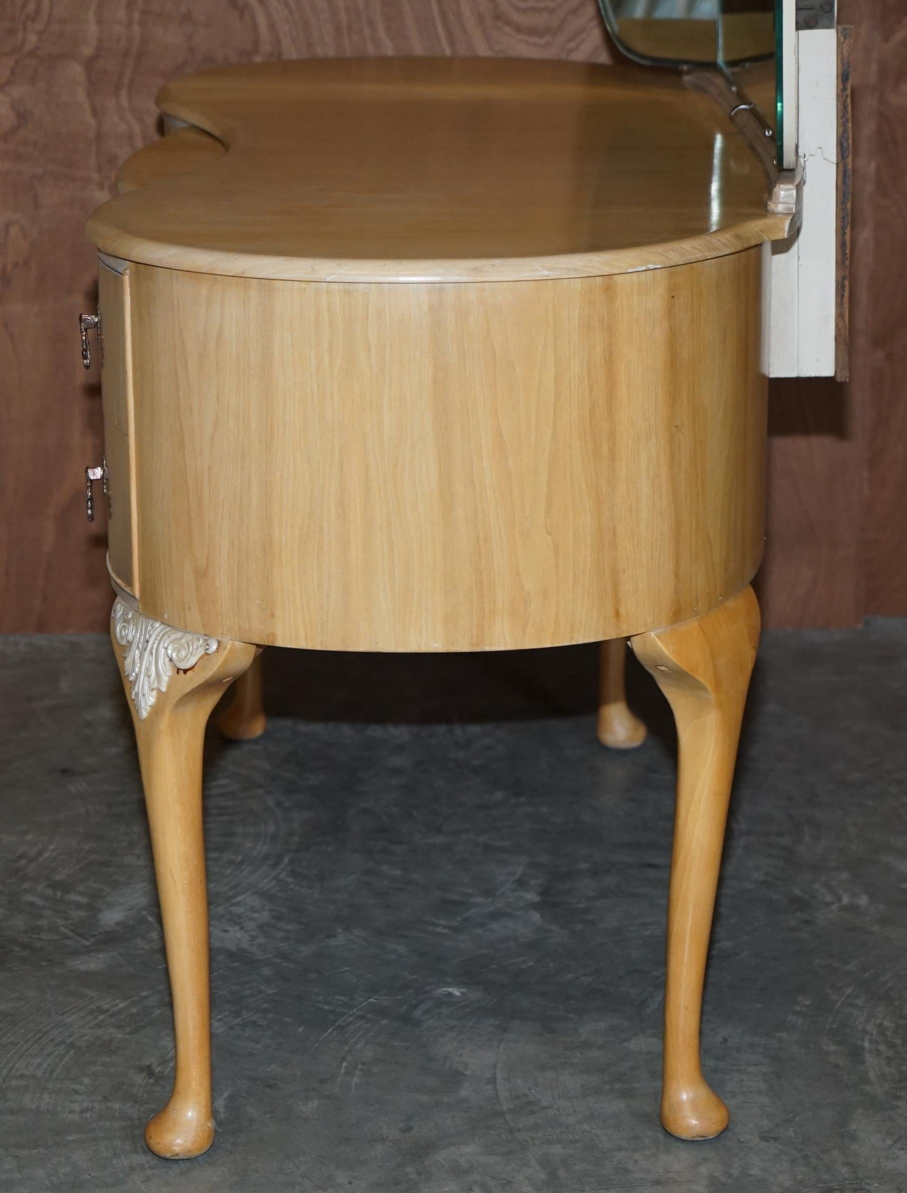 Walnut Works circa 1940's Light Walnut Dressing Table Part of Large Suite For Sale 4