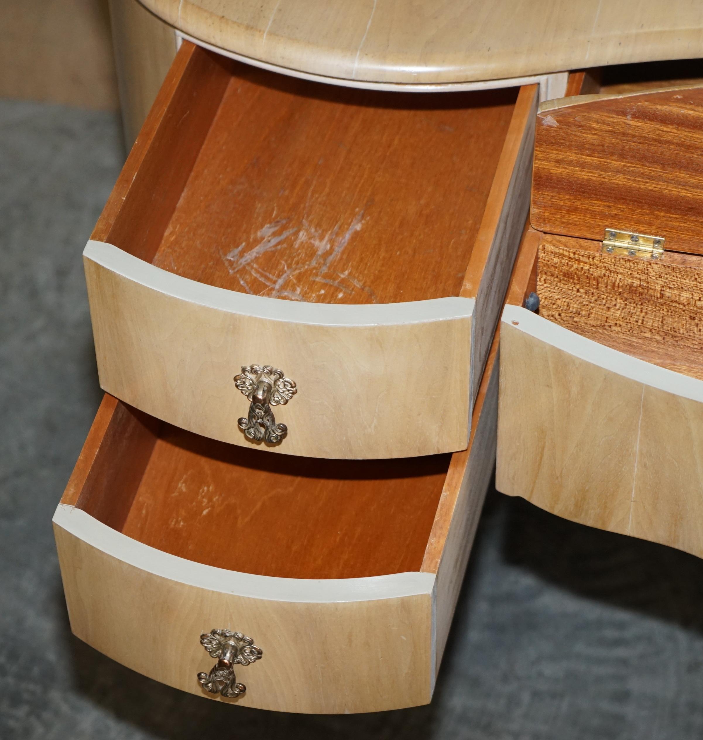 Walnut Works circa 1940's Light Walnut Dressing Table Part One of Large Suite en vente 10