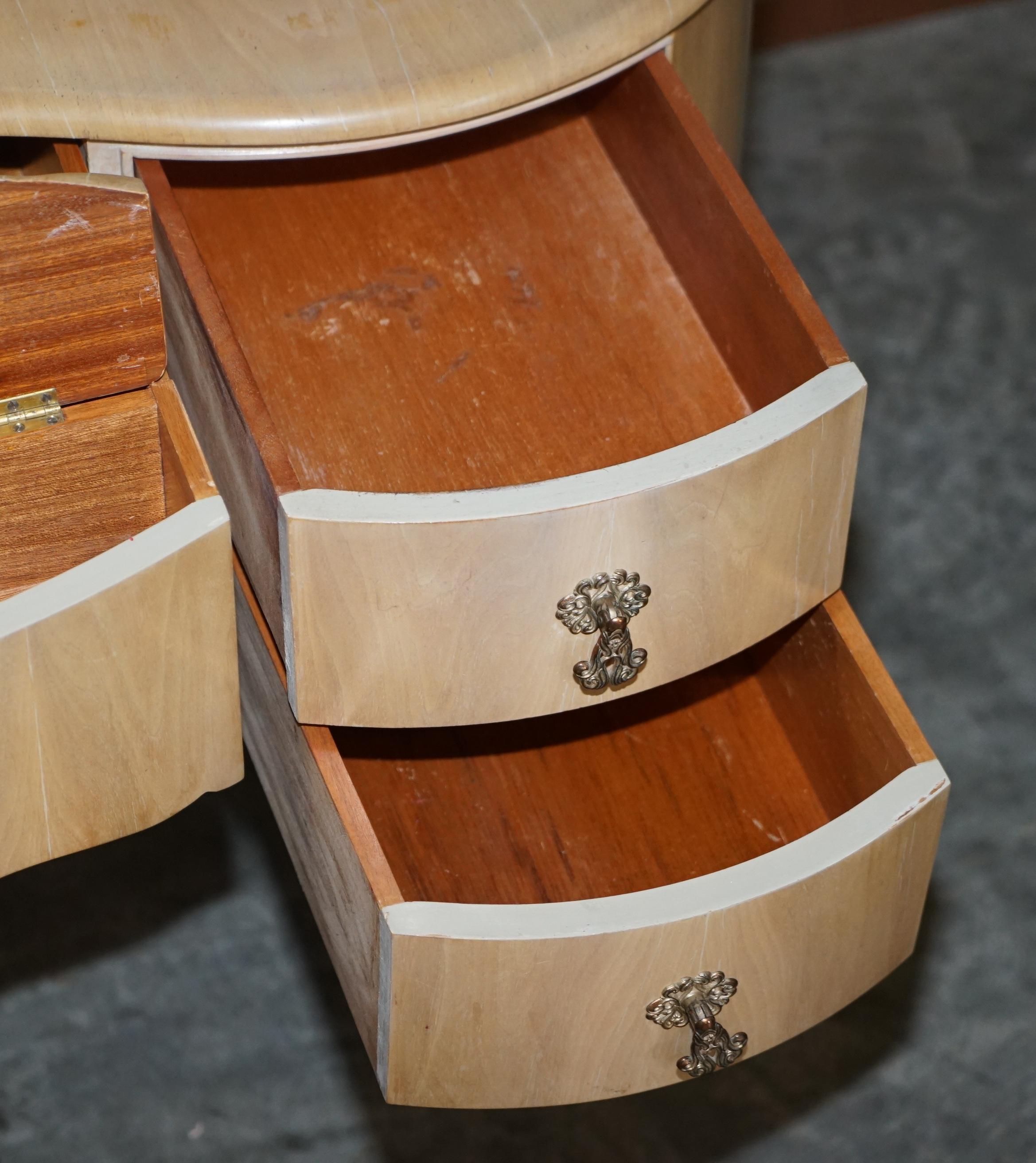 Walnut Works circa 1940's Light Walnut Dressing Table Part One of Large Suite en vente 11