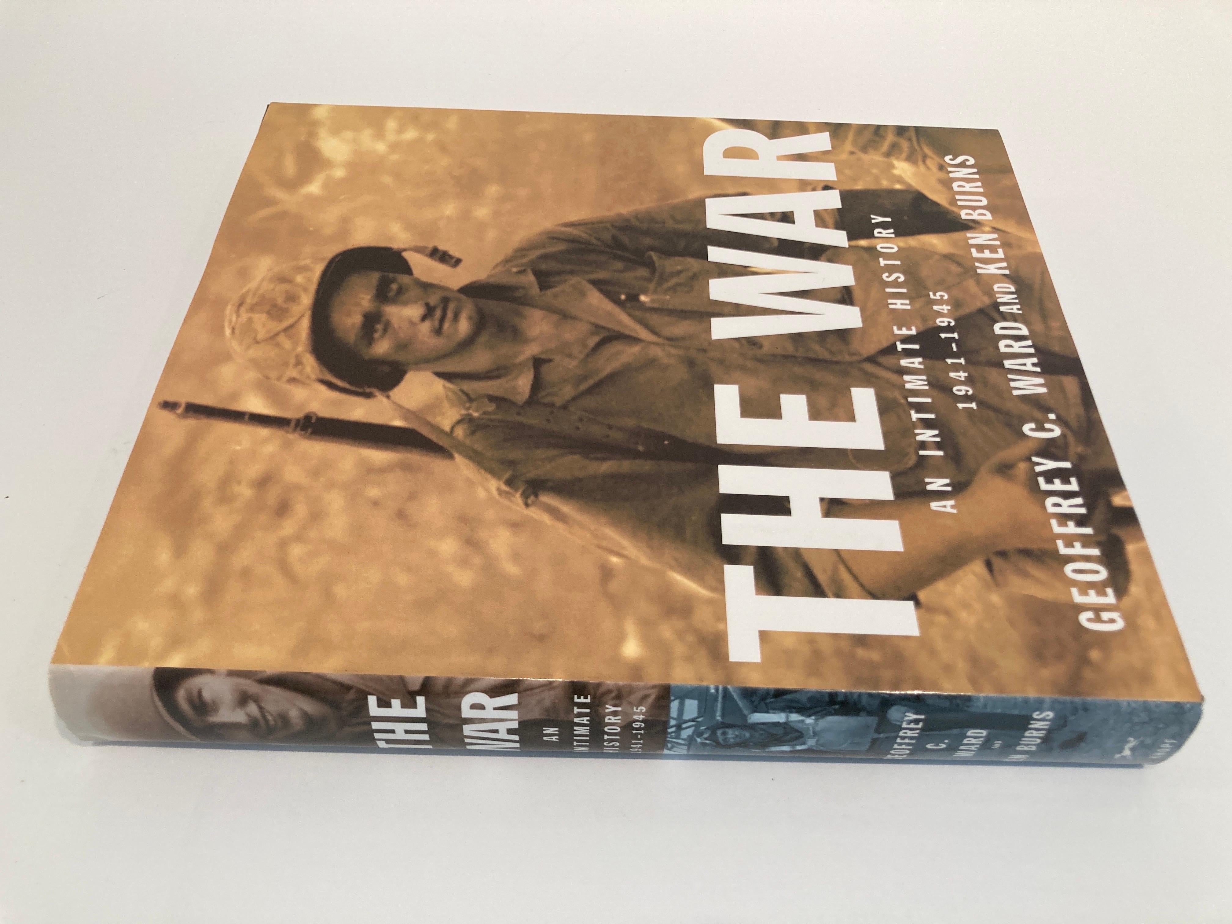 Mid-Century Modern Livre à couverture rigide The War : An Intimate History, 1941-1945 de Ken Burns en vente