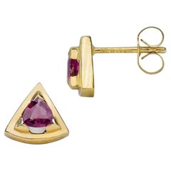The Wedge Ruby 9 Carat Yellow Gold Earring