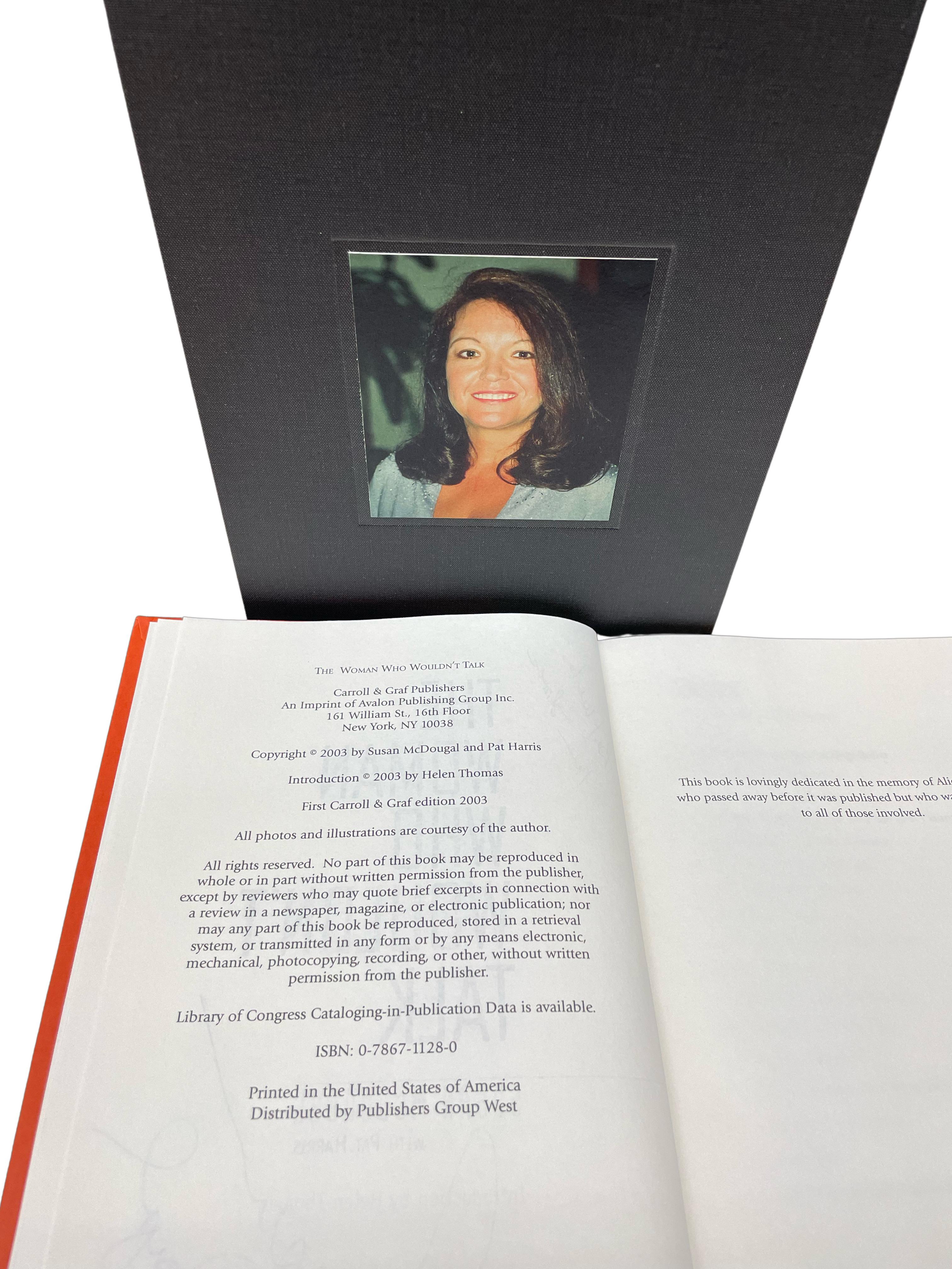 « The Woman Who Wouldn't Talk », signé par Susan McDougal, première édition, 2003 Bon état - En vente à Colorado Springs, CO