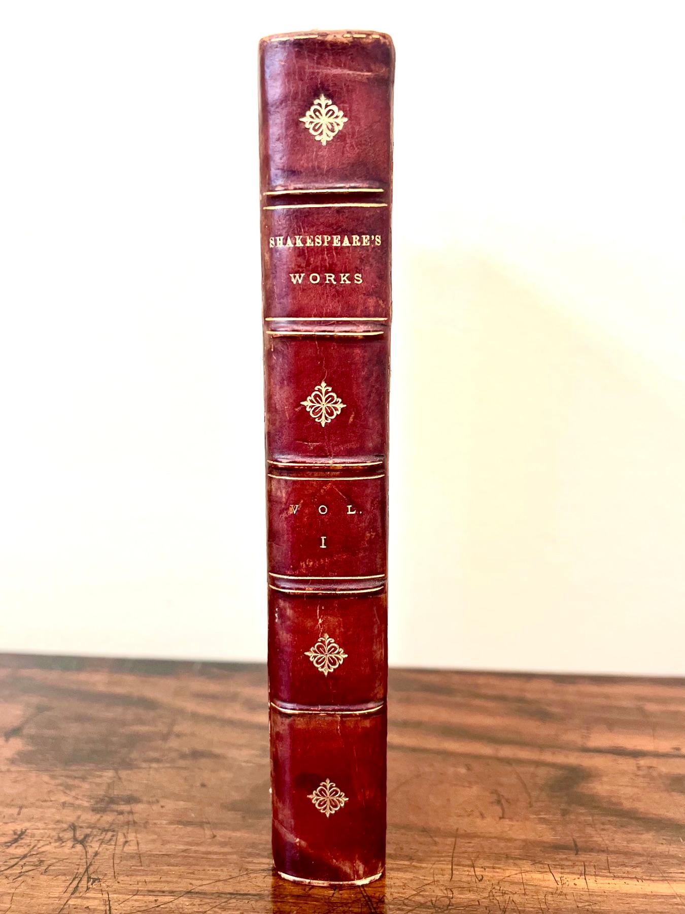 Américain Les œuvres de Shakespeare en sept volumes reliés en cuir en vente