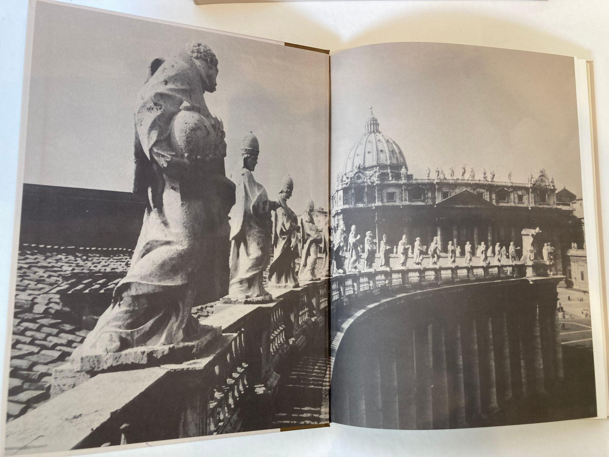 American World of Bernini 1598-1680 by Robert Wallace Hardcover Book in Sleeve For Sale