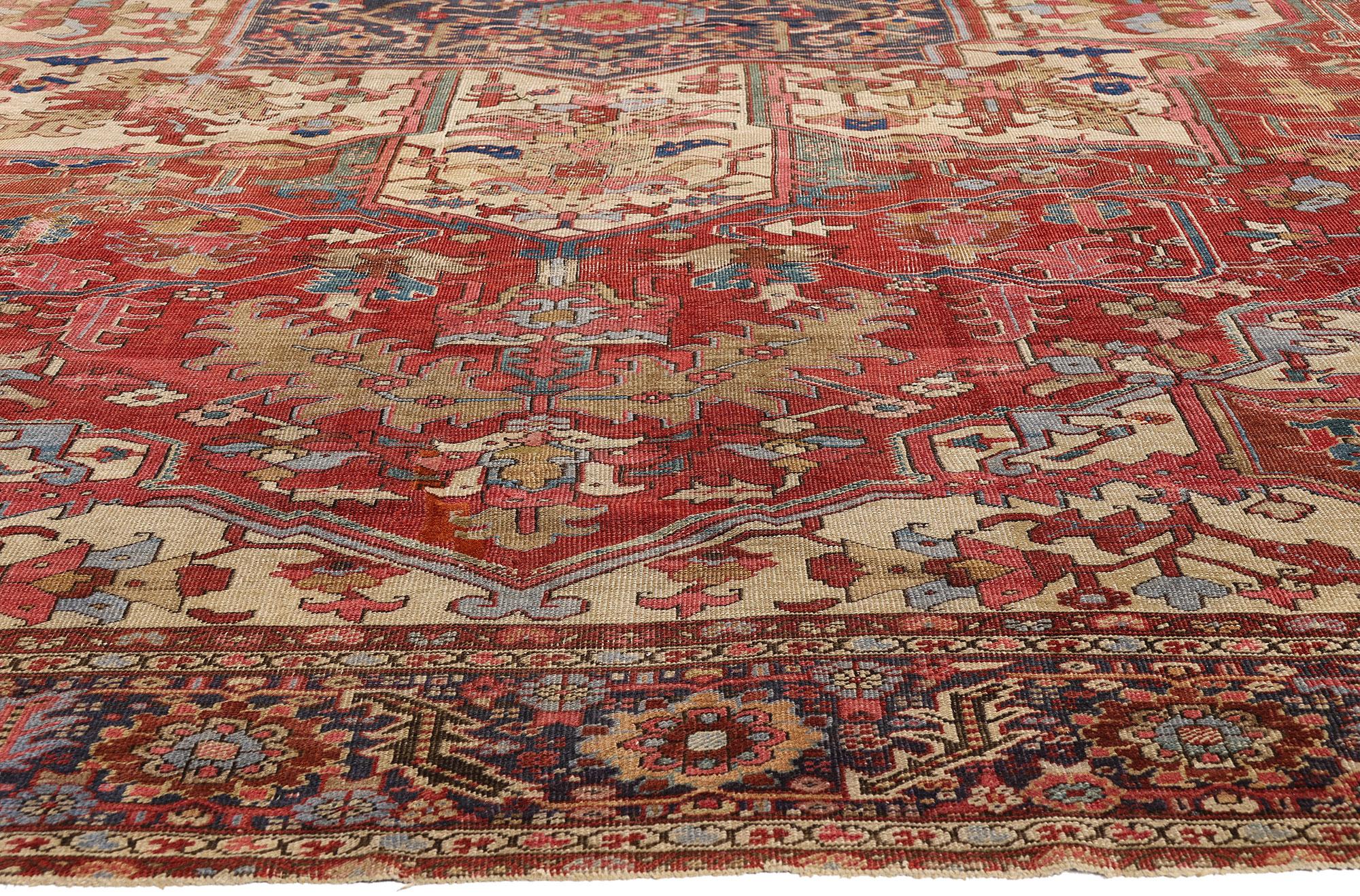 Laine La dynastie tissée : Tapis serapi persan de la fin du XIXe siècle d'une élégance aristocratique en vente