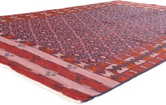 L'union tissée : Un chef-d'œuvre d'héritage et de patrimoine : un kilim vintage de Maimana