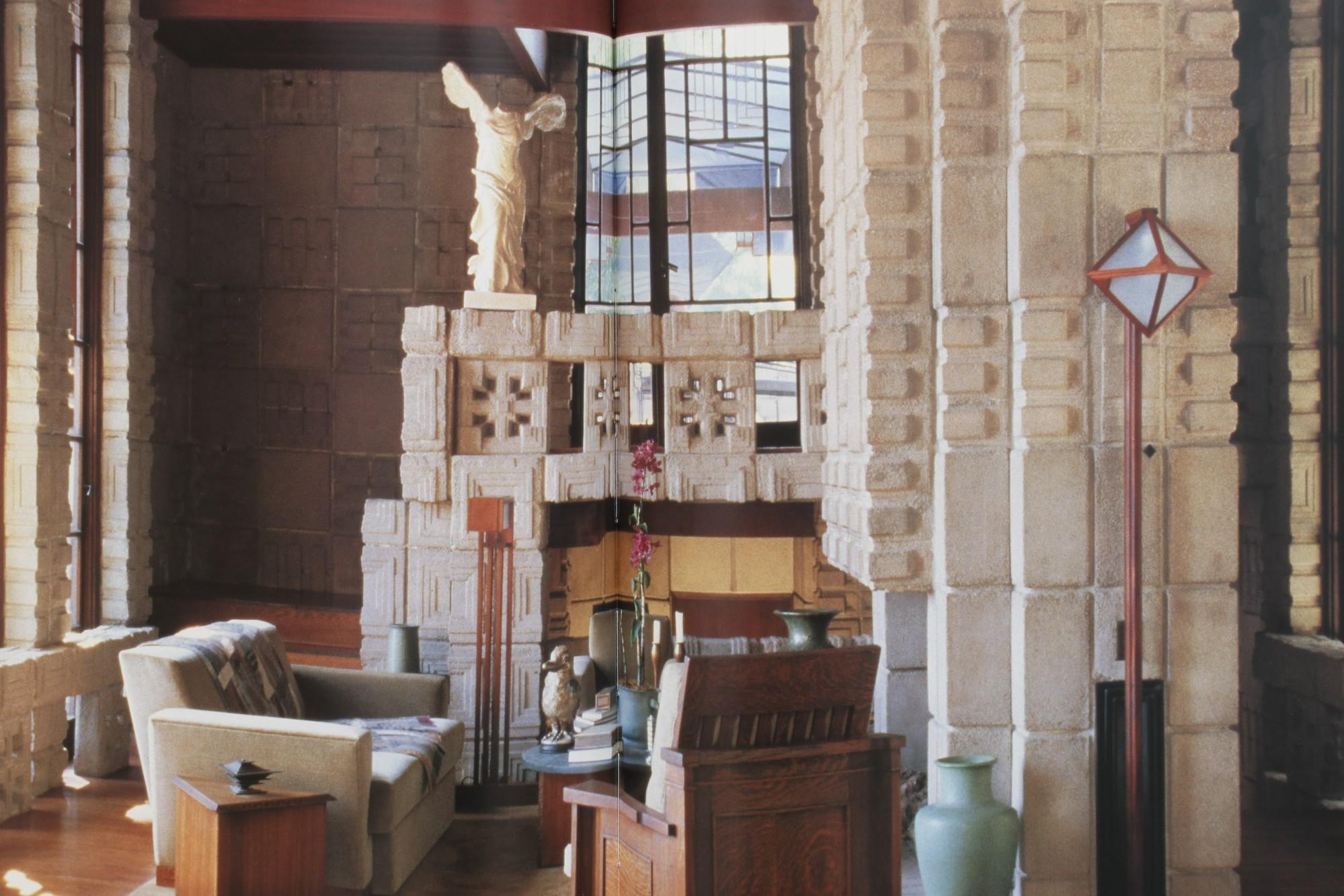 Late 20th Century The Wright Style by Carla Lind For Sale