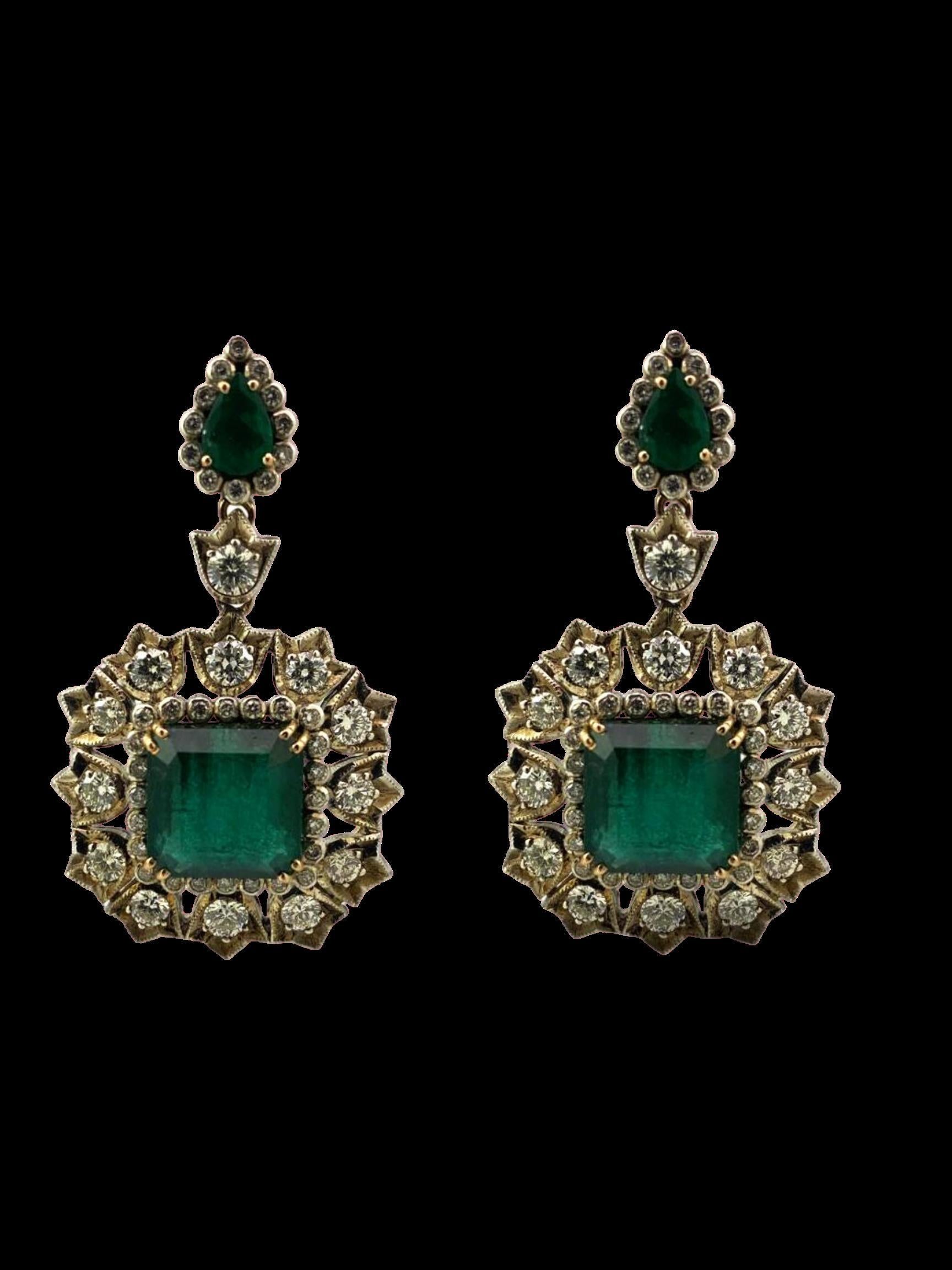 The York - 16.1 Carat Zambian Emerald and 5.4 Carat Diamond Earrings 18K Gold For Sale 6