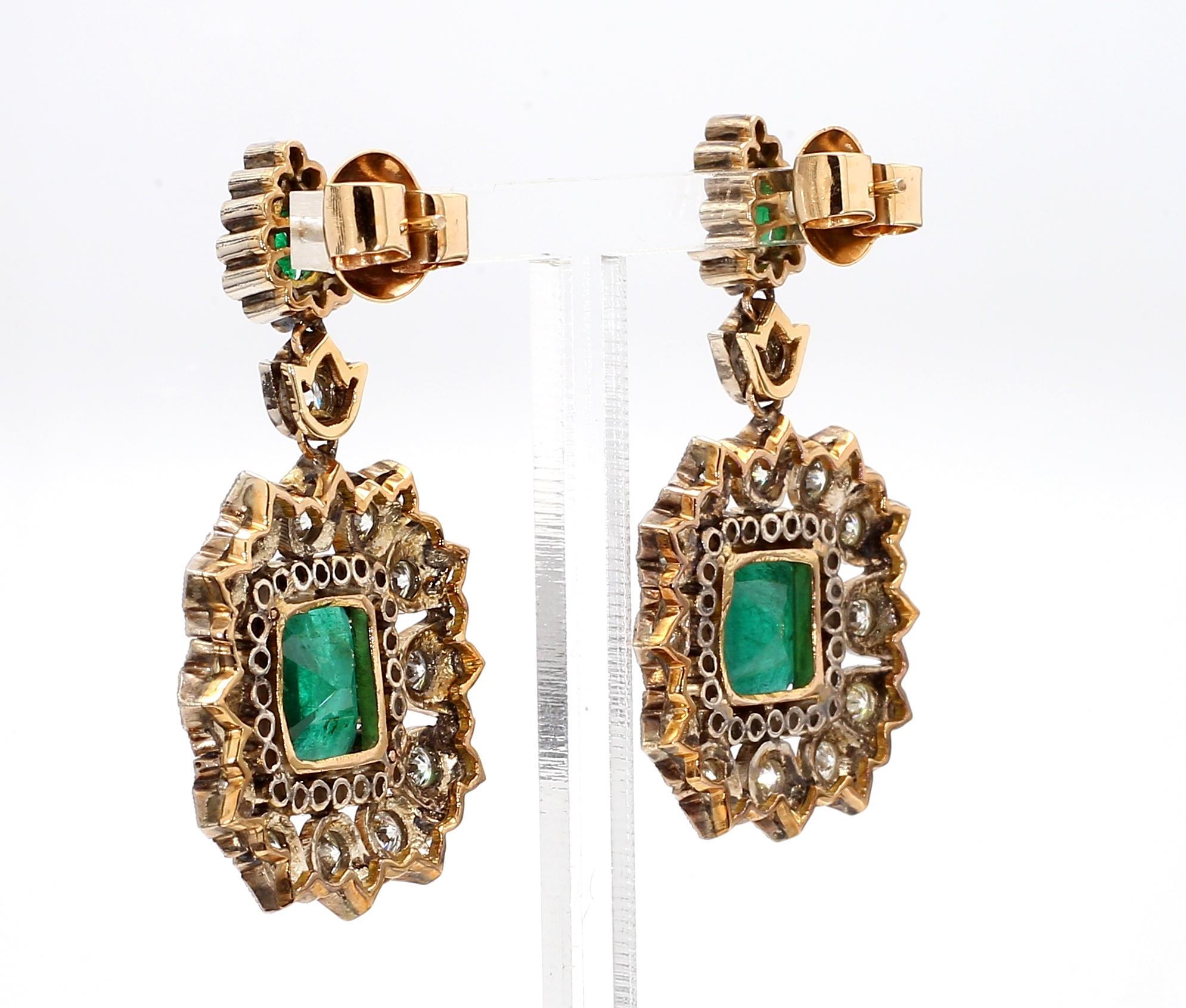 Women's The York - 16.1 Carat Zambian Emerald and 5.4 Carat Diamond Earrings 18K Gold For Sale
