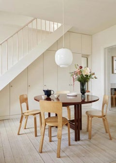 Handmade Thea Dining Table, Extendable Ø130cm - Painted Oak - by BACD studio