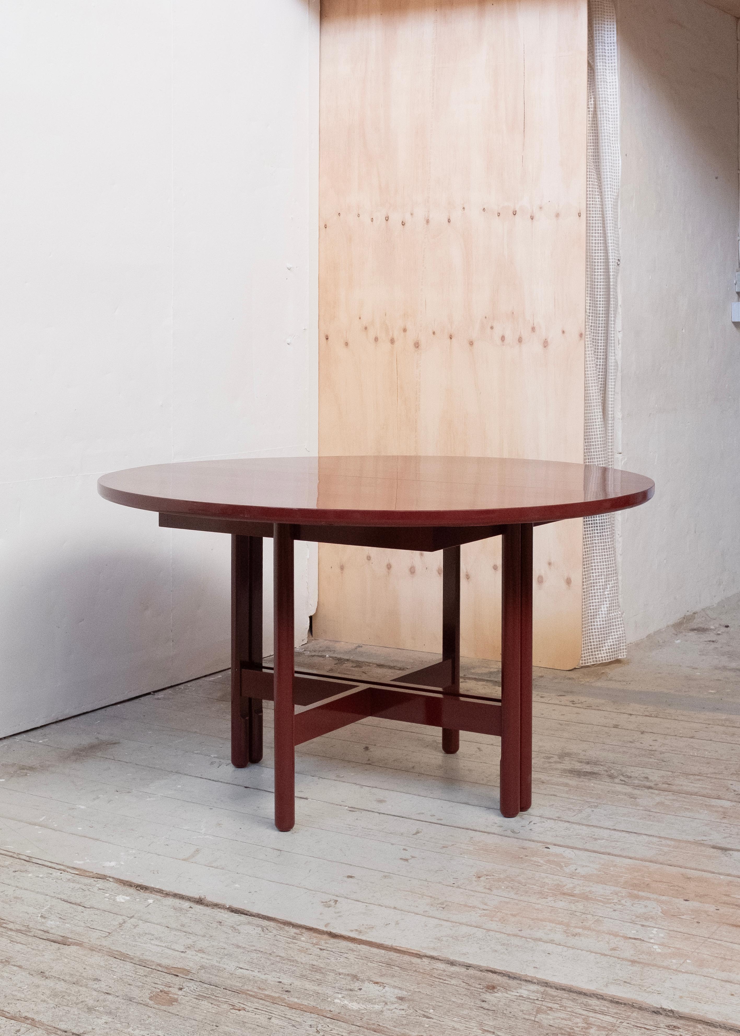Modern Handmade Thea Dining Table, Extendable Ø130cm - Painted Oak - by BACD studio For Sale