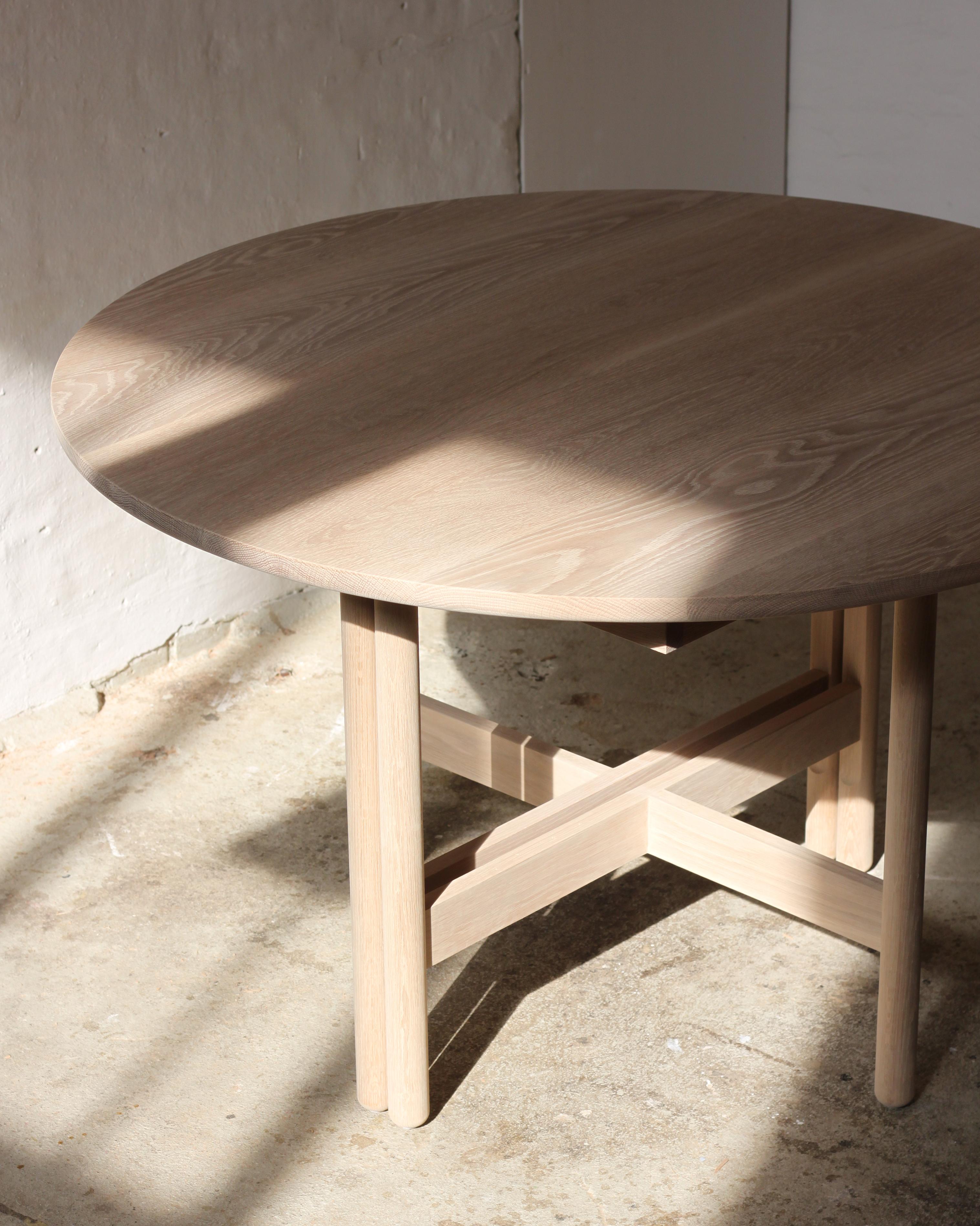 Contemporary Handmade Thea Dining Table, Extendable Ø130cm - Oak - by BACD studio For Sale