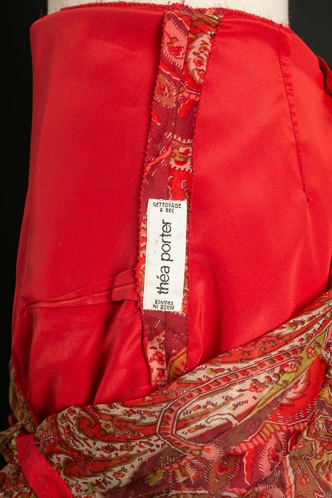 Thea Porter - Robe en mousseline de soie imprimée avec cachemire en vente 2