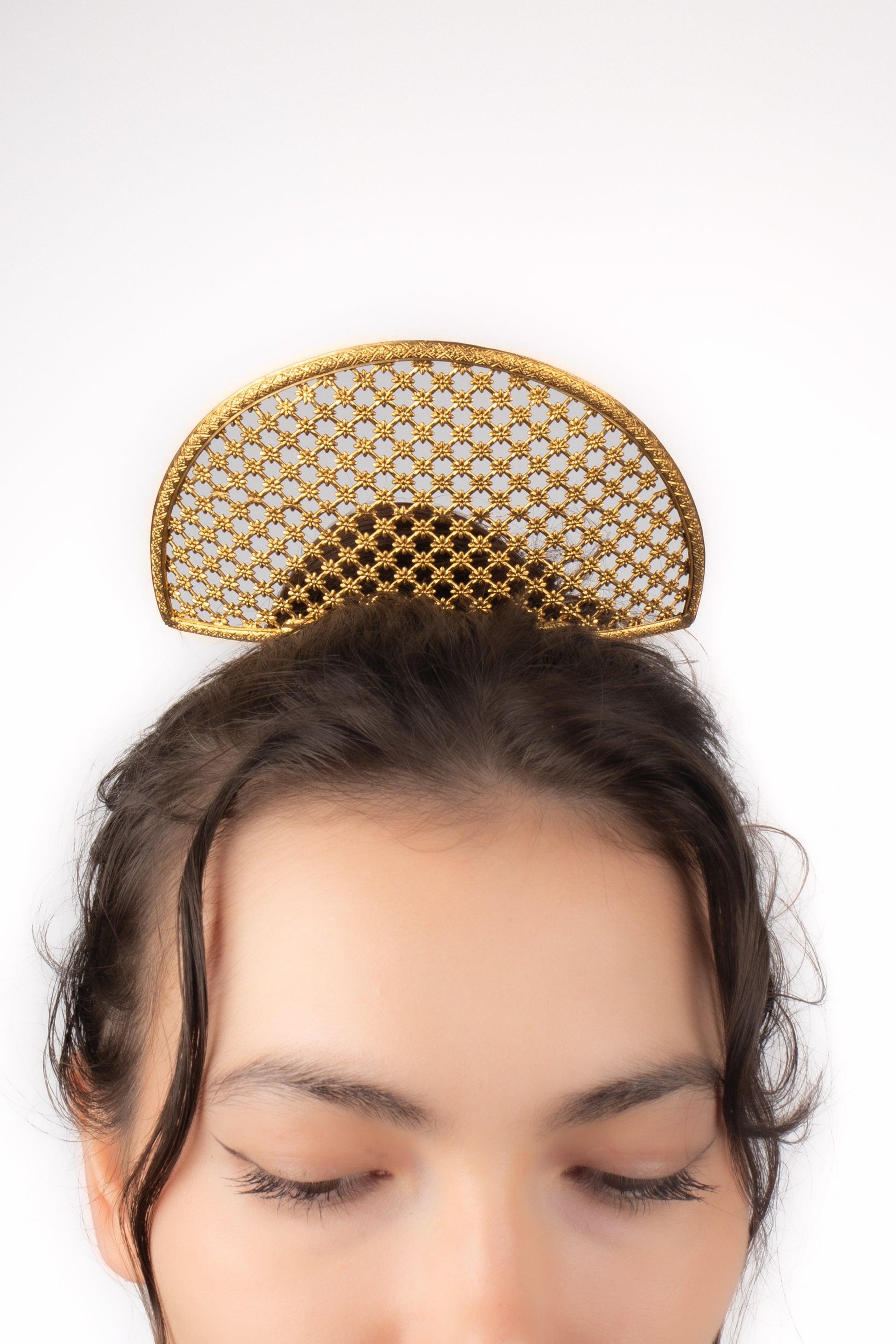 Teatro Drama Calado Metal Dorado Joyas para el Pelo en venta 5