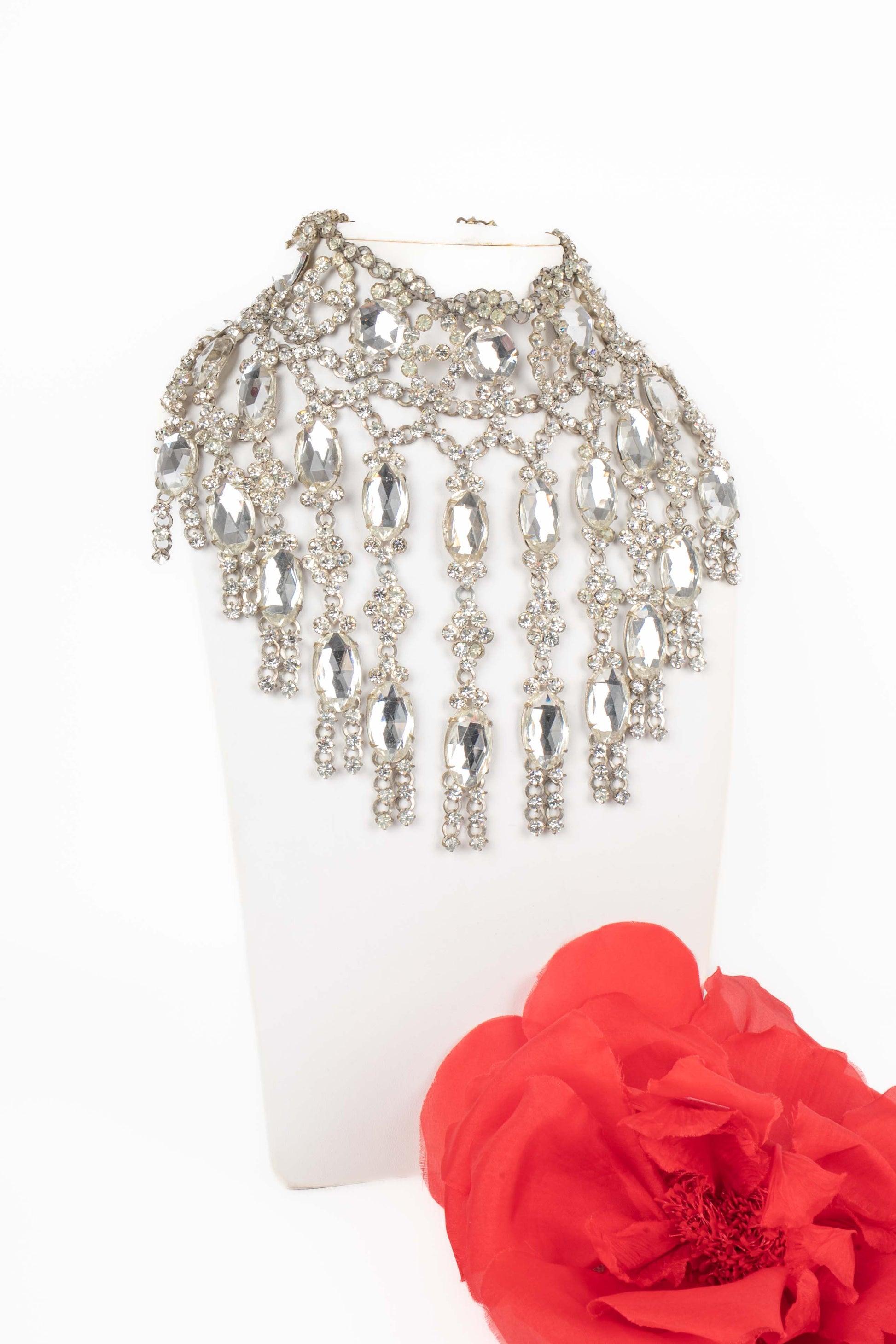 Theater Drama Rhinestone Short Necklace For Sale 7