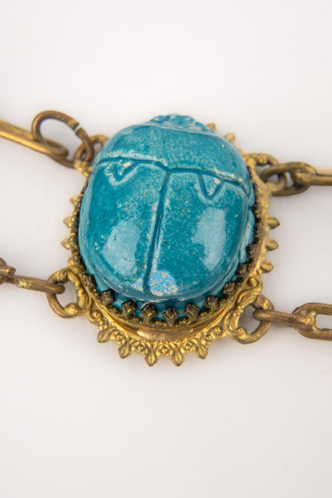 Theater Golden Metal Drama Belt with Blue Beetles In Good Condition For Sale In SAINT-OUEN-SUR-SEINE, FR