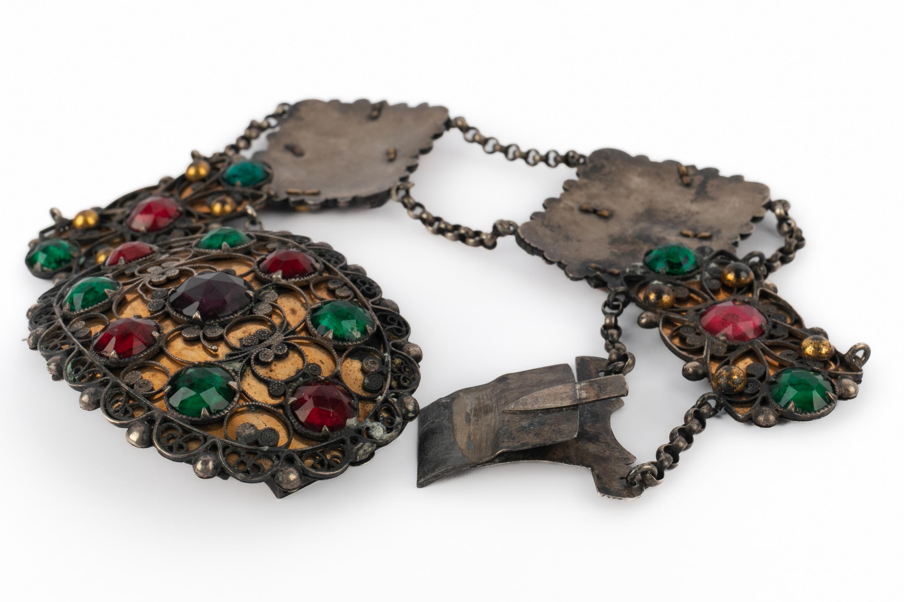 Collana teatrale anni '20 in vendita 2